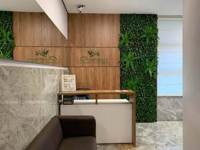 Quarto de casal - Caesar Towers Paulista - Blue Tree Premium Paulista - à 150 metros da Avenida Paulista - estadia estendida - bônus 12 horas