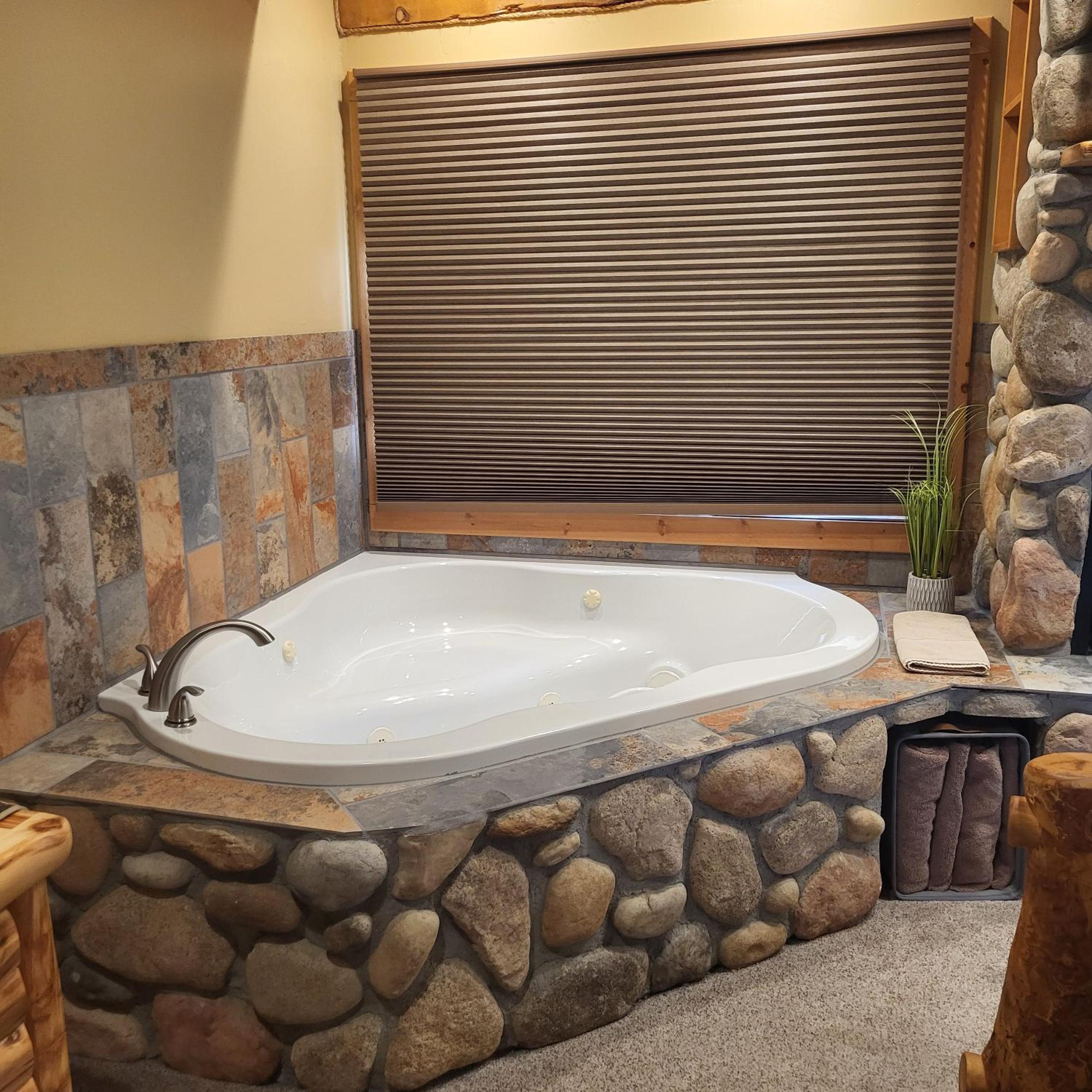 BuffaloPeaks Lodge view 4