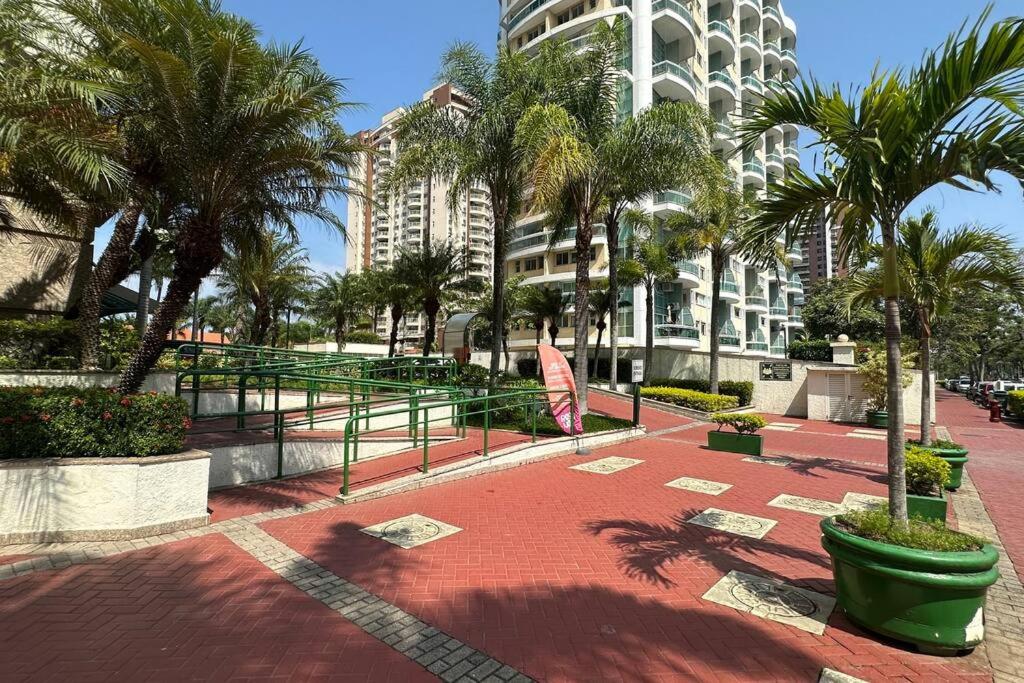 Barra Premium-Flat 1203-3 Piscina, Academia, Praia até 4 hóspedes