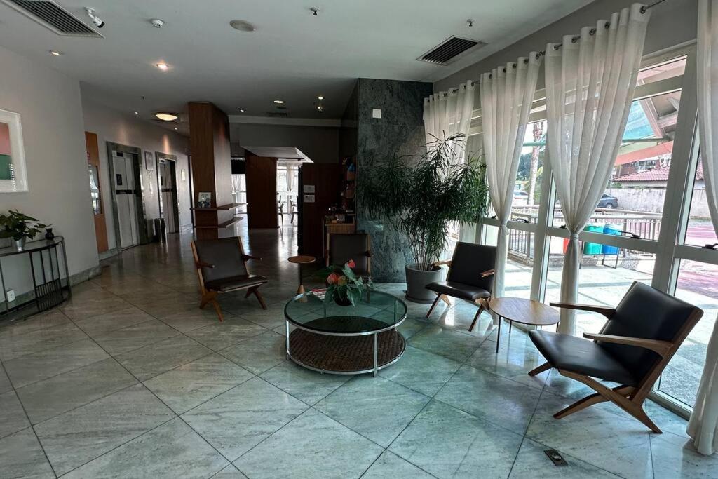 Barra Premium-Flat 1203-3 Piscina, Academia, Praia até 4 hóspedes
