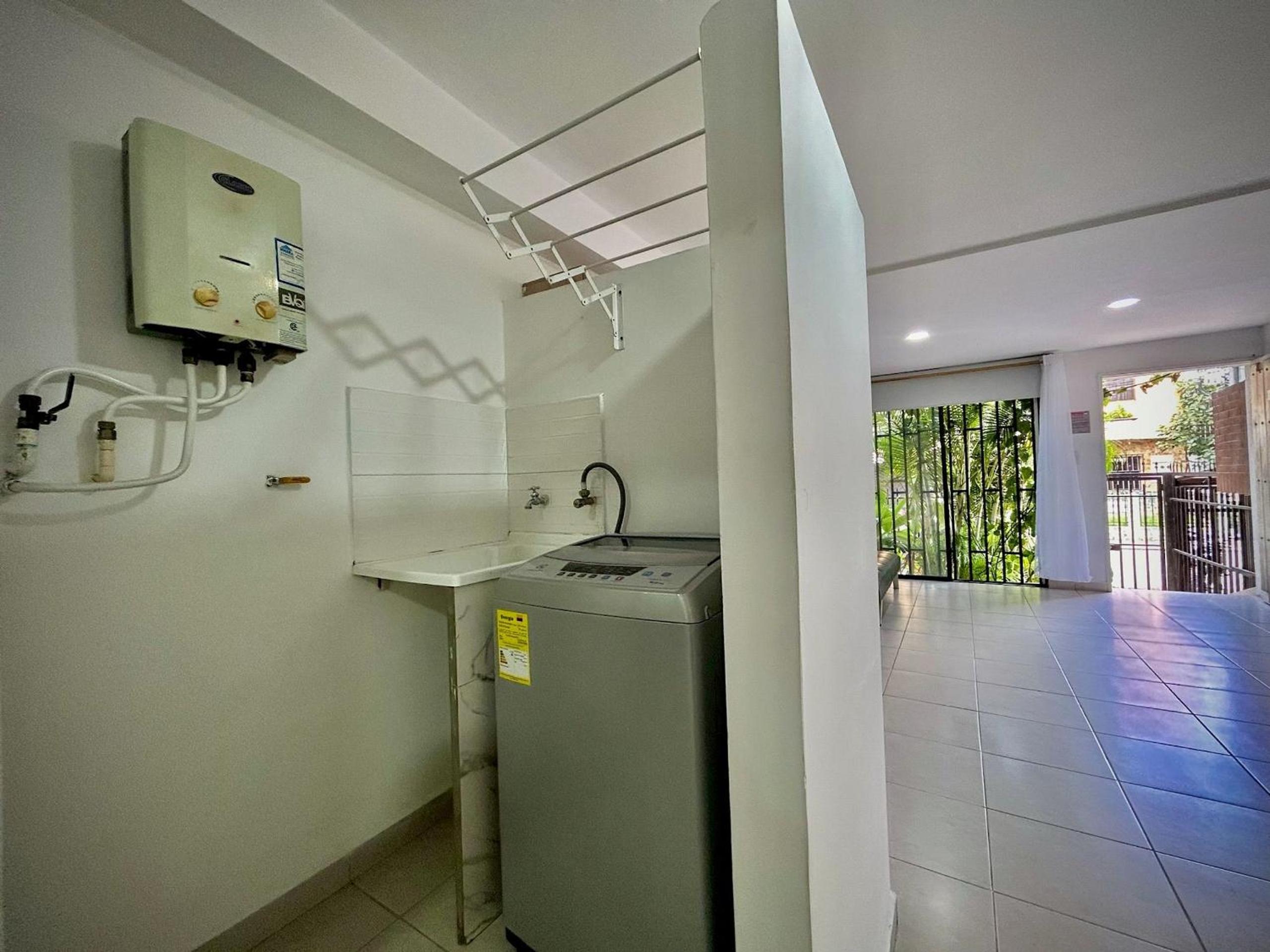 Laureles Apartments and Lofts