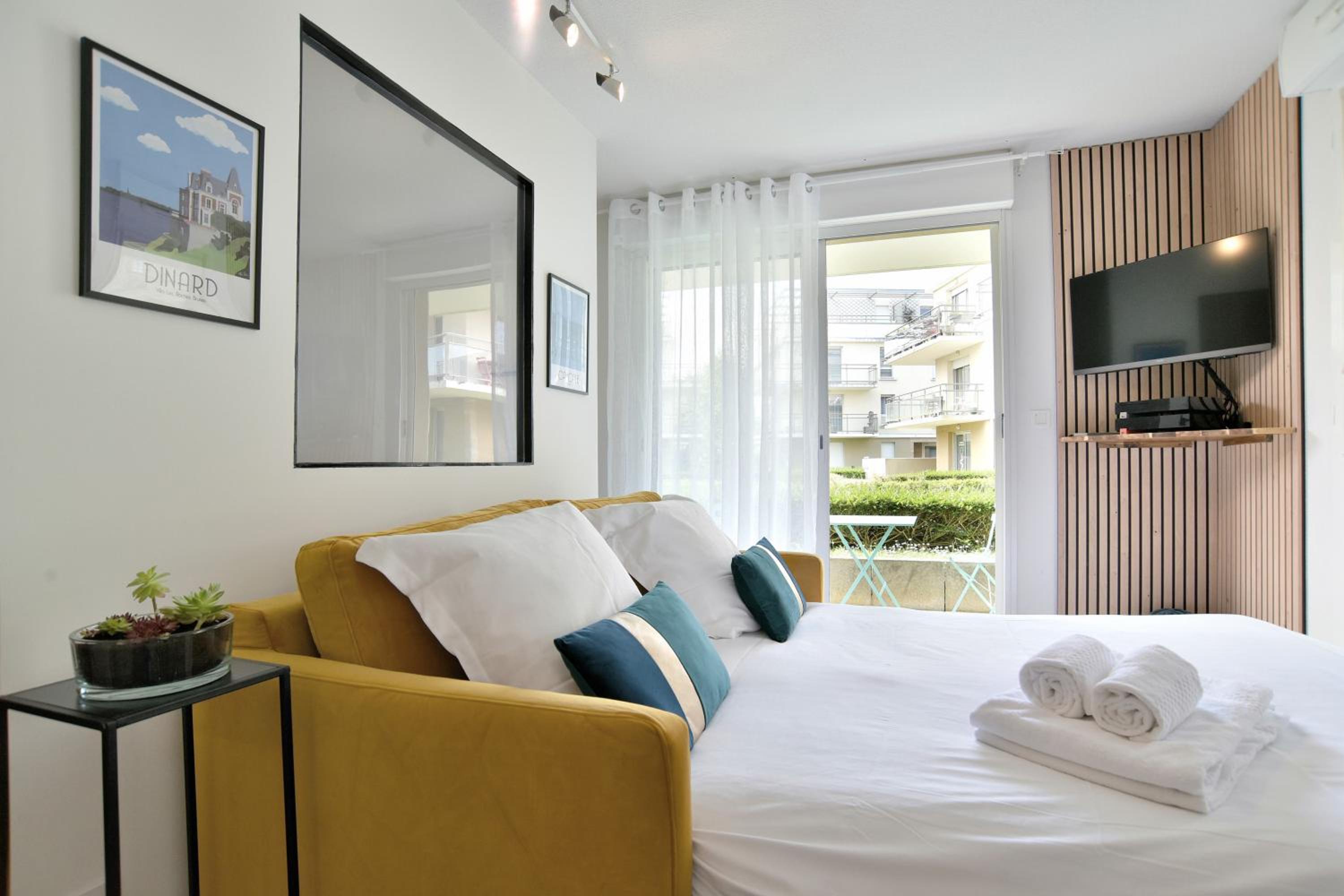 Escapade - Appartement avec parking privé et jardin