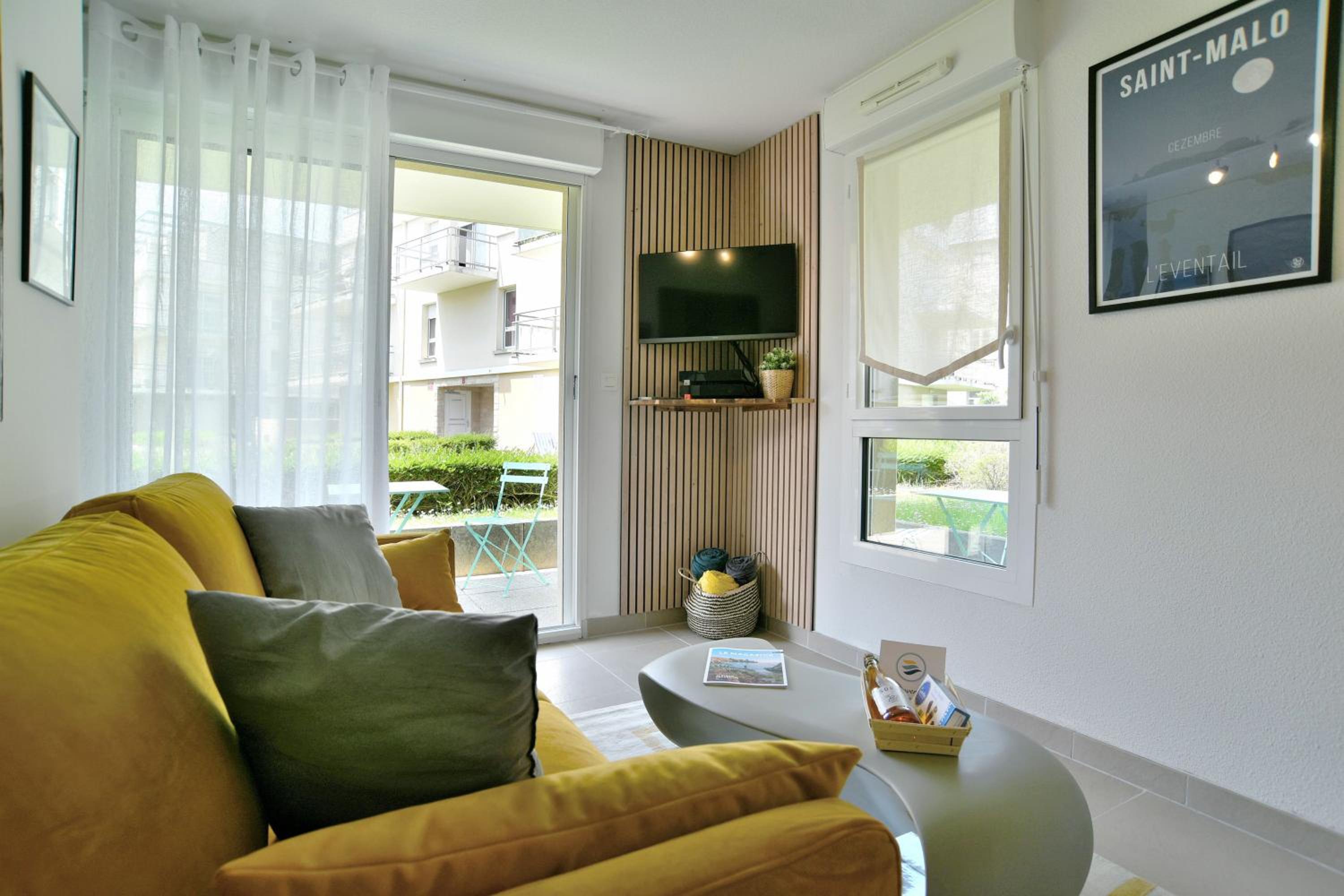 Escapade - Appartement avec parking privé et jardin