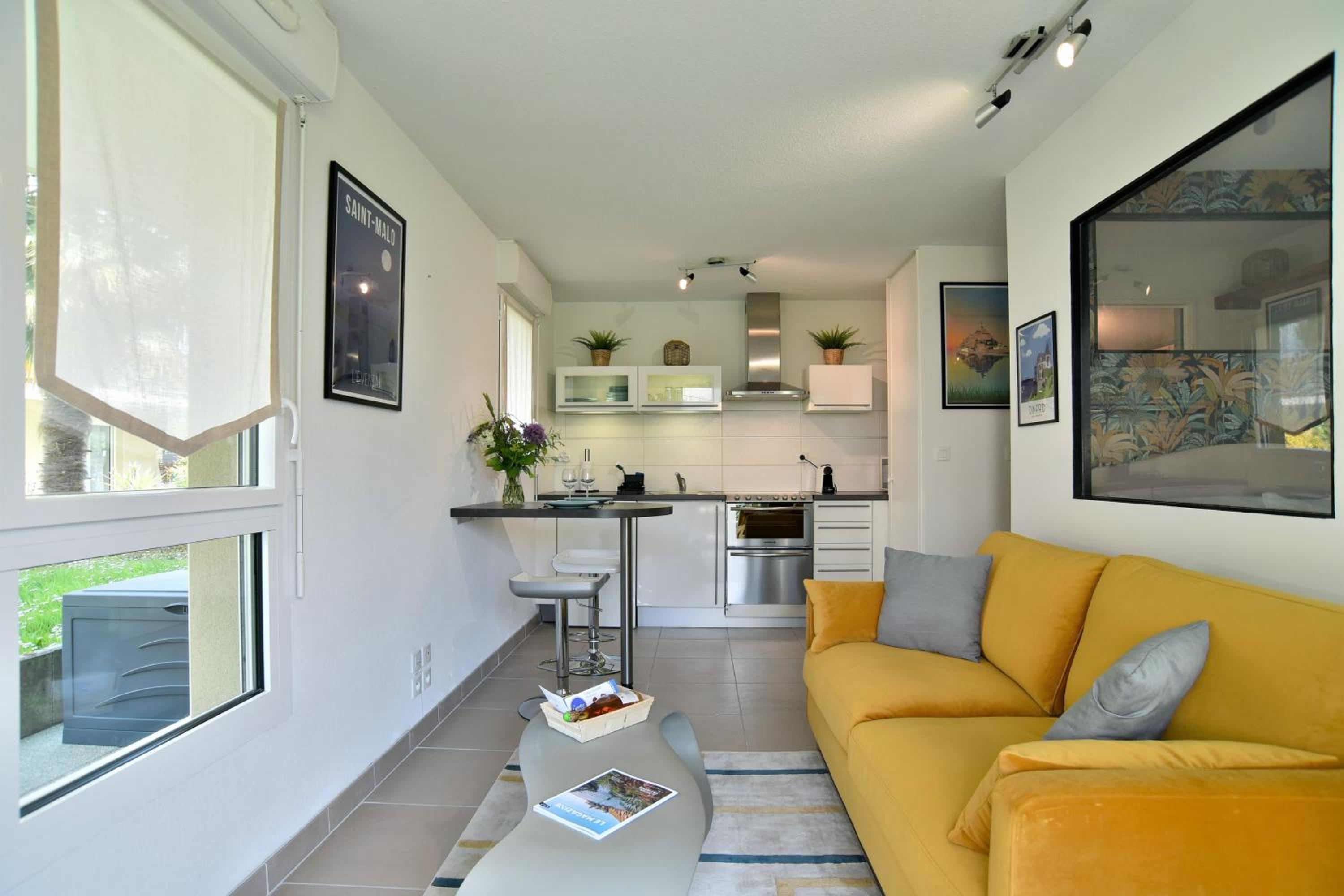 Escapade - Appartement avec parking privé et jardin