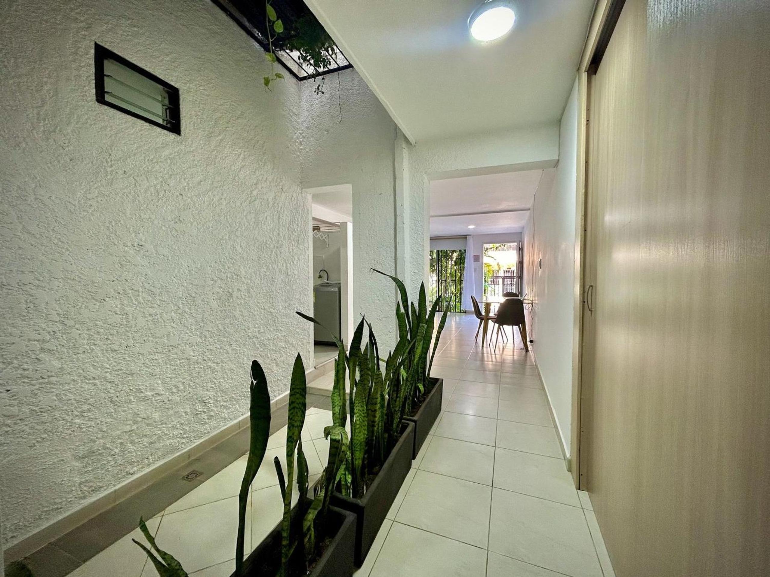 Laureles Apartments and Lofts