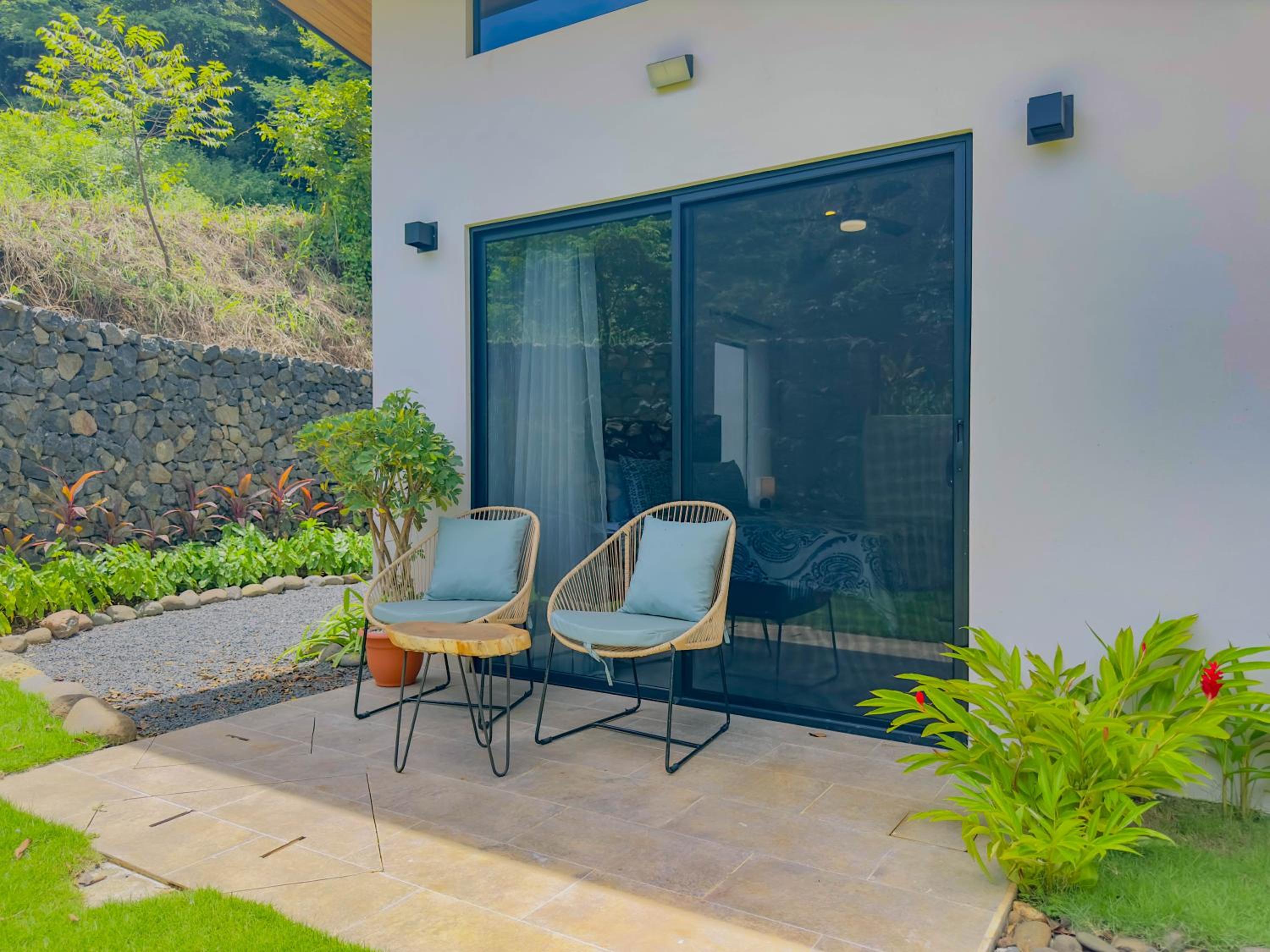 Coco Luna House 2 bed 3 bath