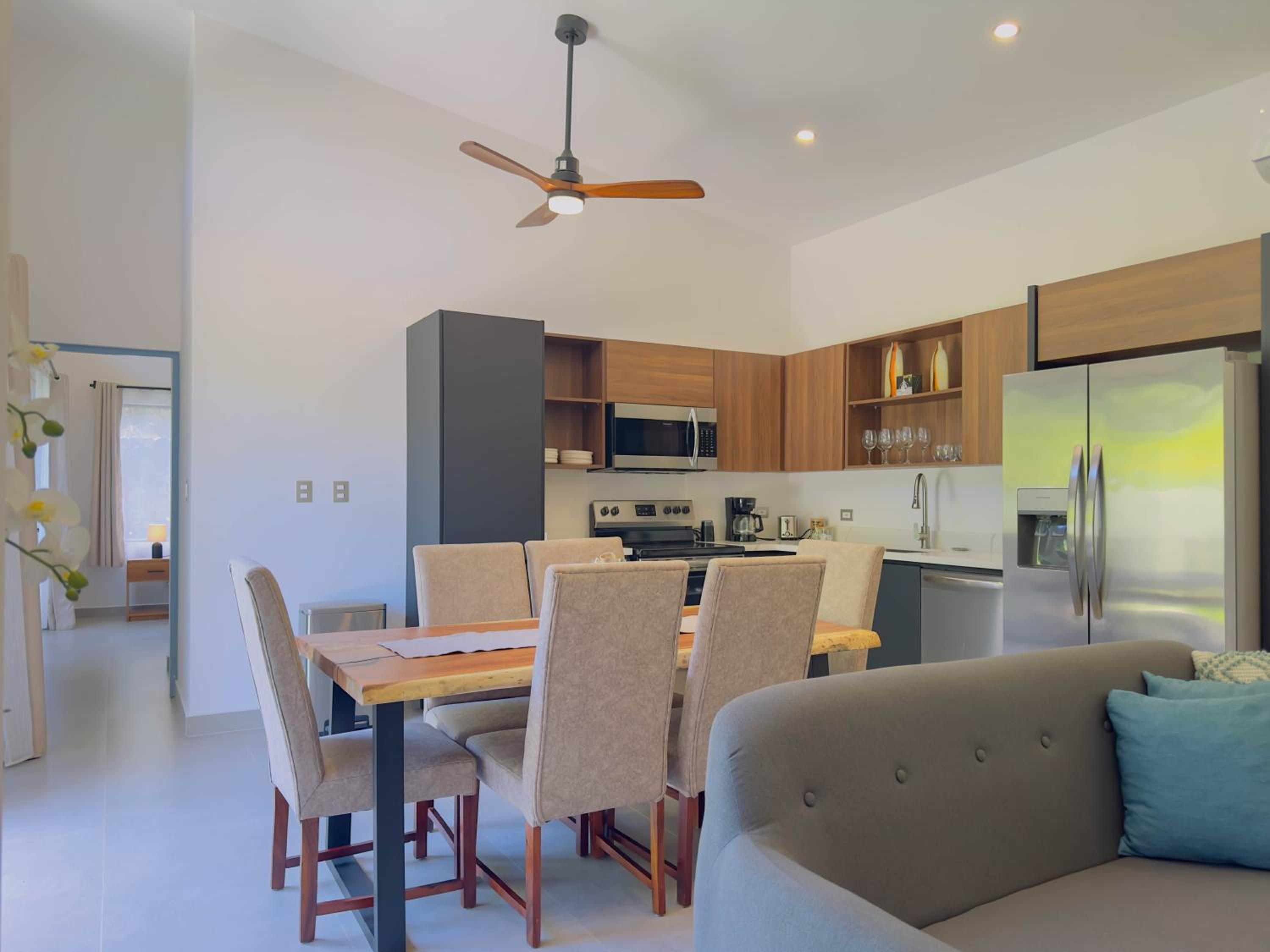 Coco Luna House 2 bed 3 bath
