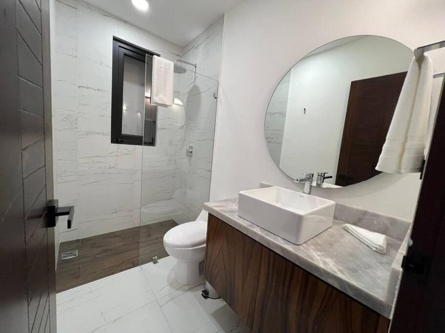 Photo 32