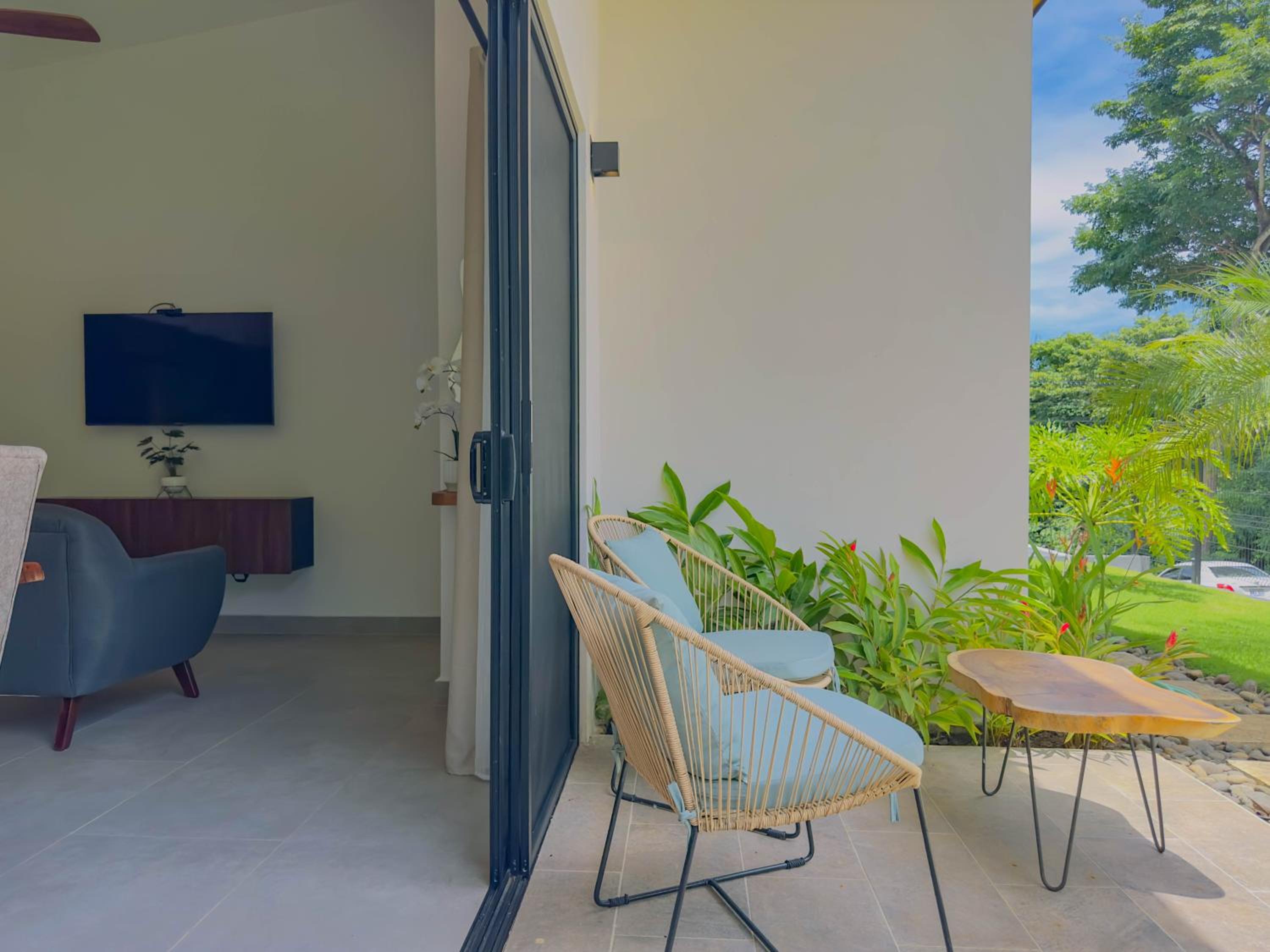Coco Luna House 2 bed 3 bath
