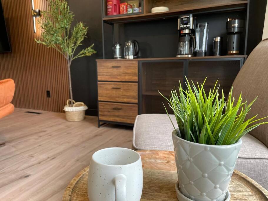 BunkBedDreams,10 Beds,Near Rogers place and Nait