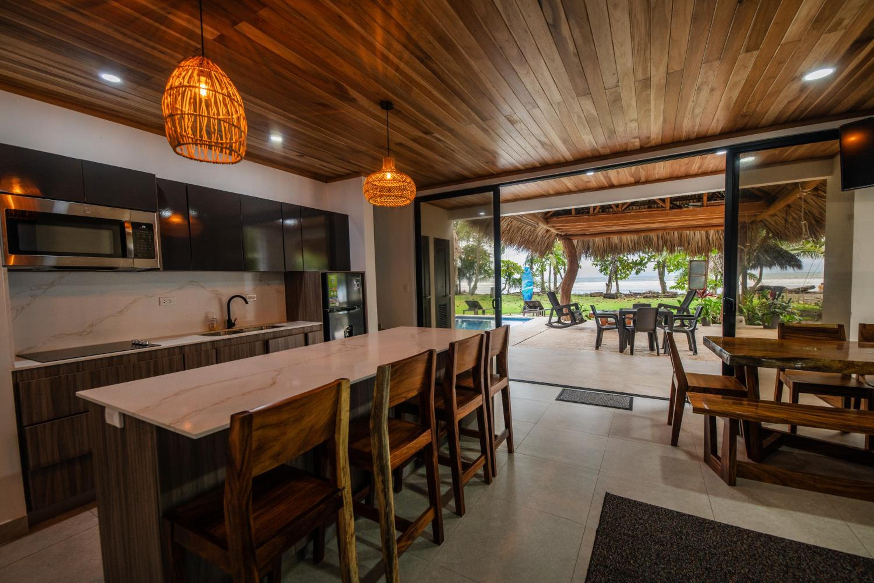 SeaSurf House