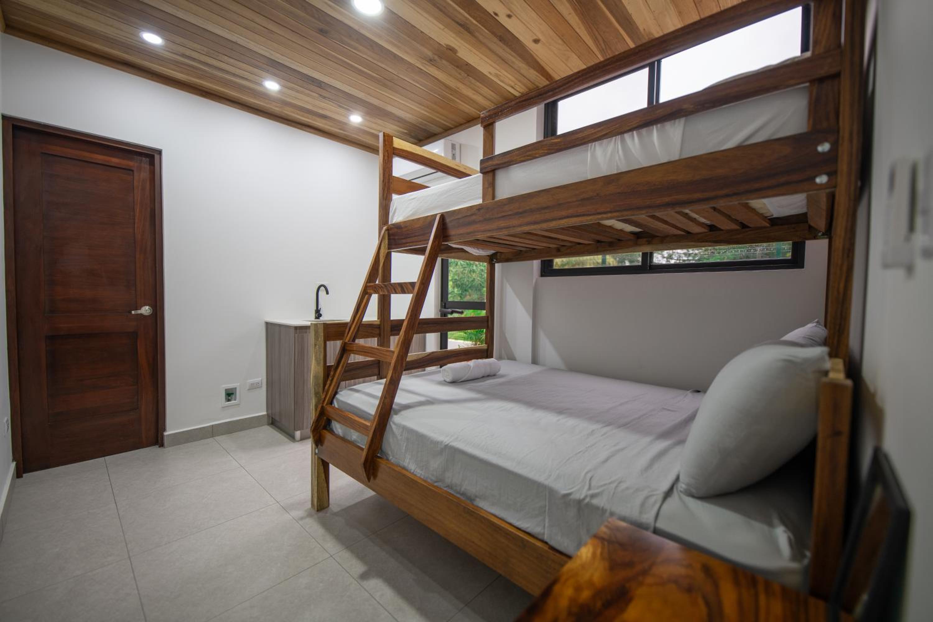 SeaSurf House