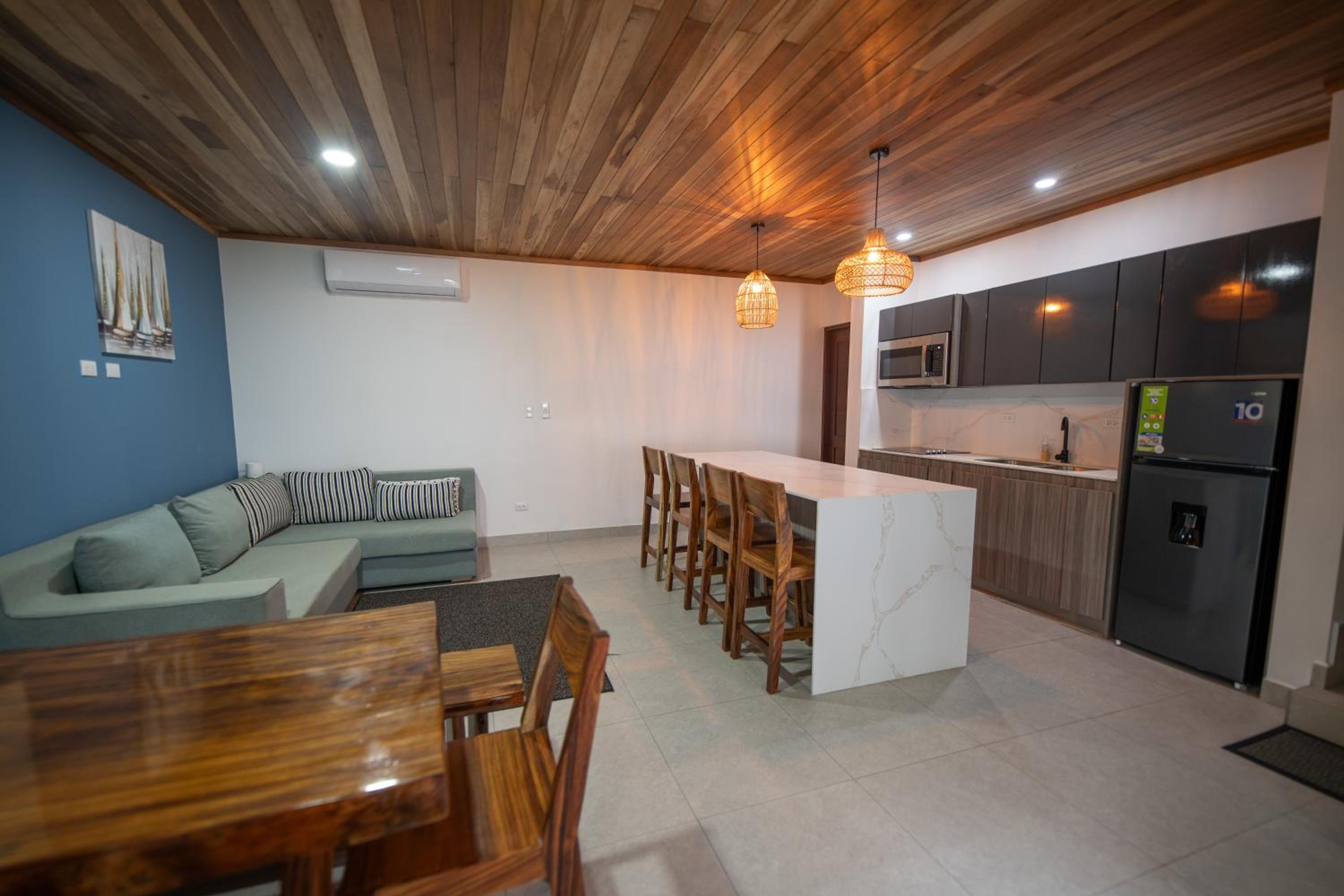 SeaSurf House