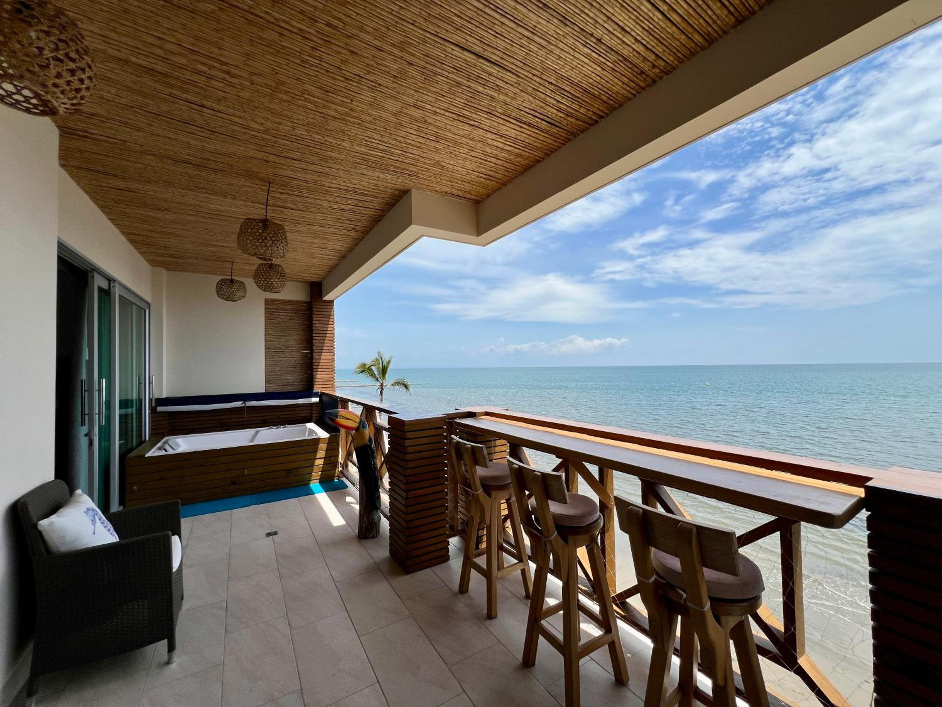 EcoSuites Laguna Beach, Playas El Francés By Alquile Su Finca