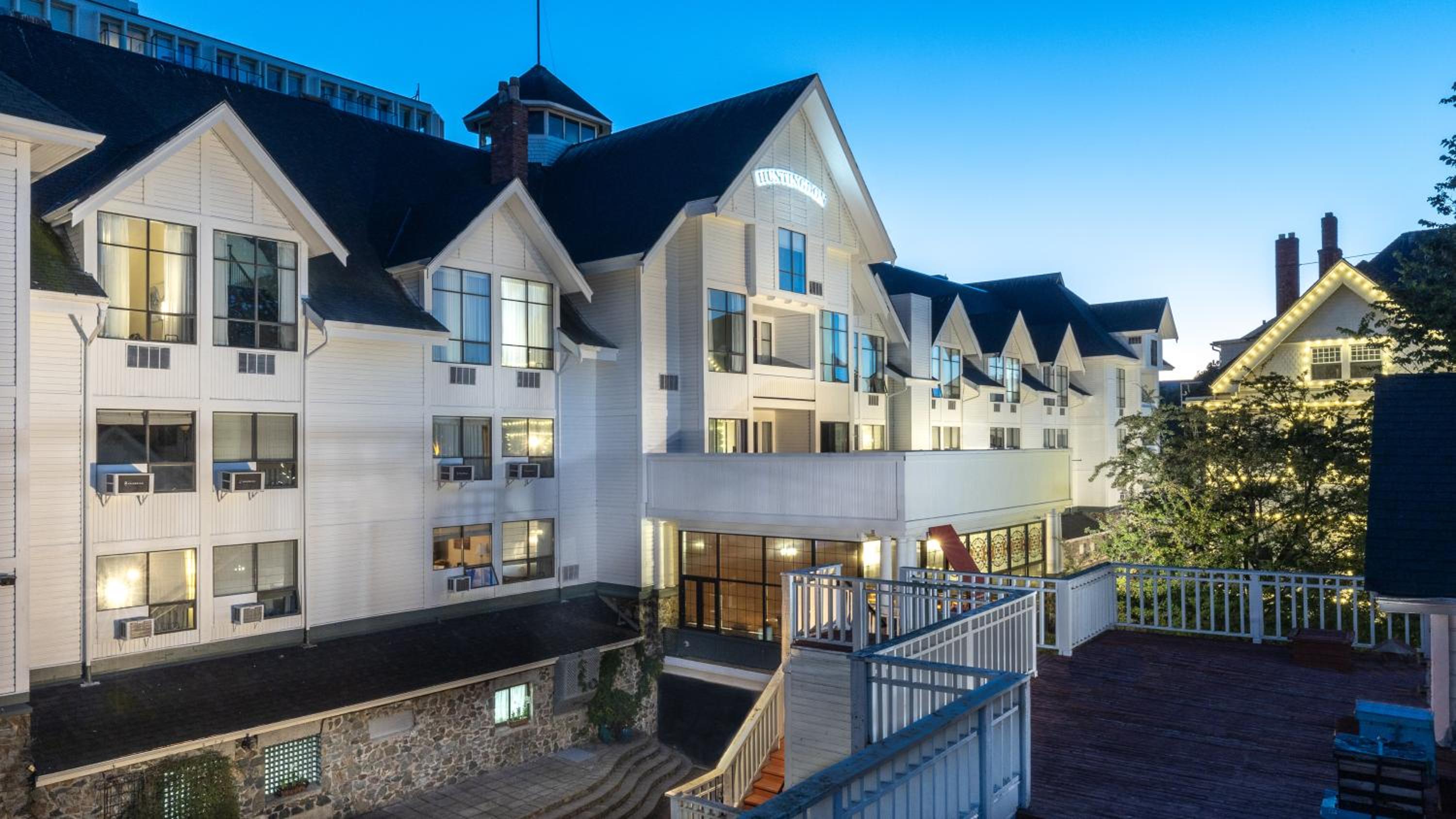 Hotel Huntingdon Hotel and Suites - Image 1