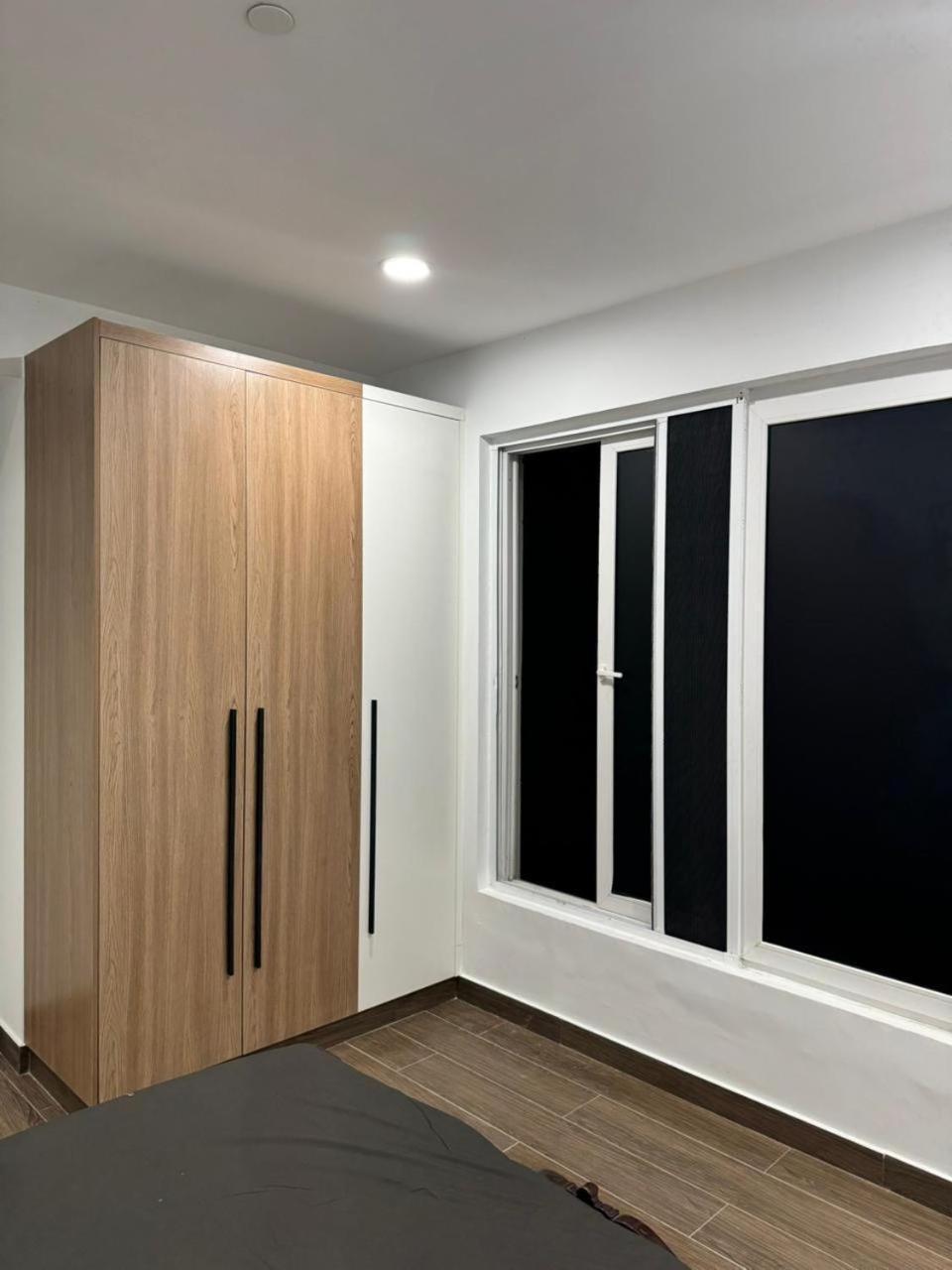 Mövenpick Family Apartments - 1 2 3 4 Bedroom - Penta Square Defence Phase 5 Lahore