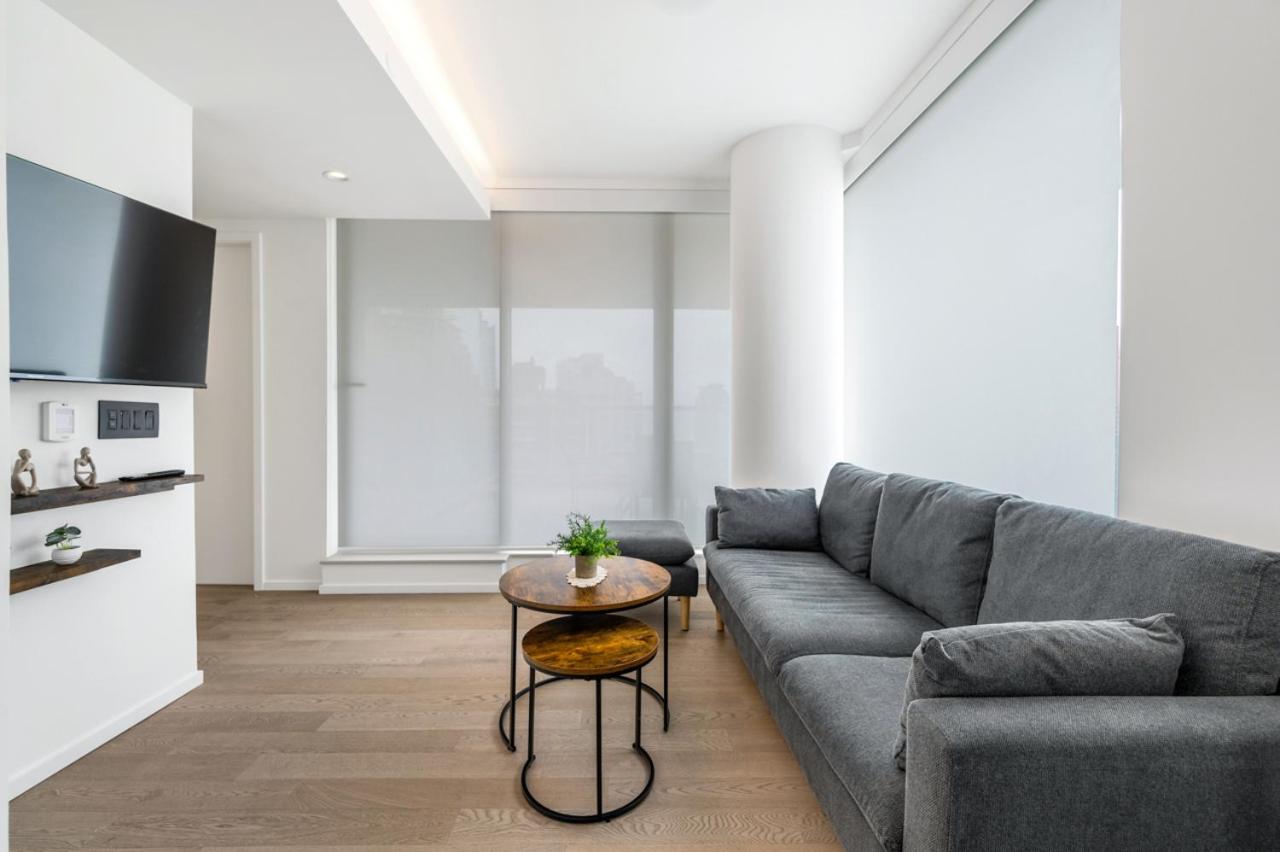 Skyline Retreat 2BR Condo Stunning City Views
