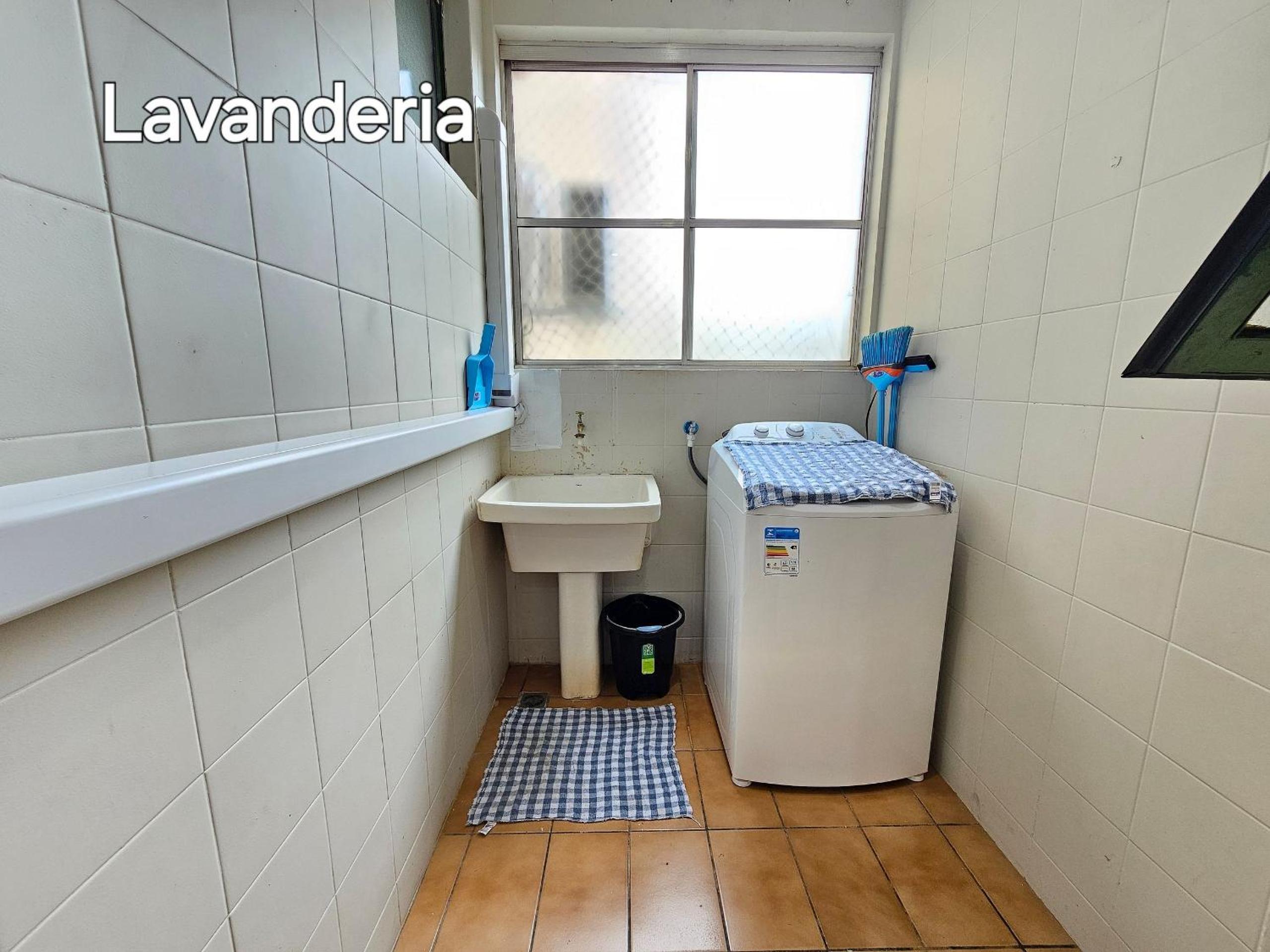 Apt 402 com 3 quartos 10min Paraguai e 5min centro