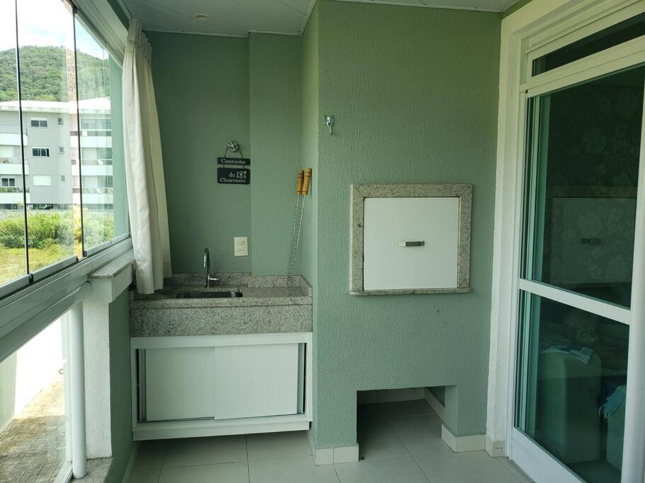 Apartamento aconchegante e encantador, com piscina