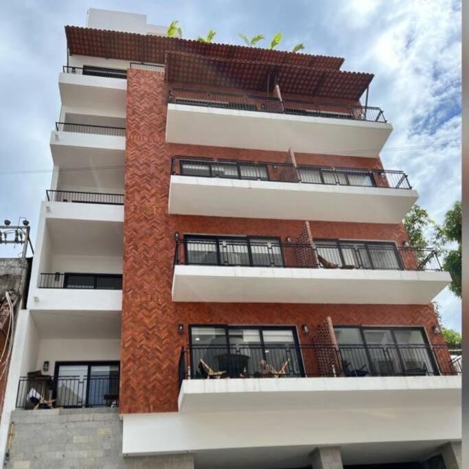 Hotel Adorable estudio en la Zona Romántica con RoofTop 501 - Image 1