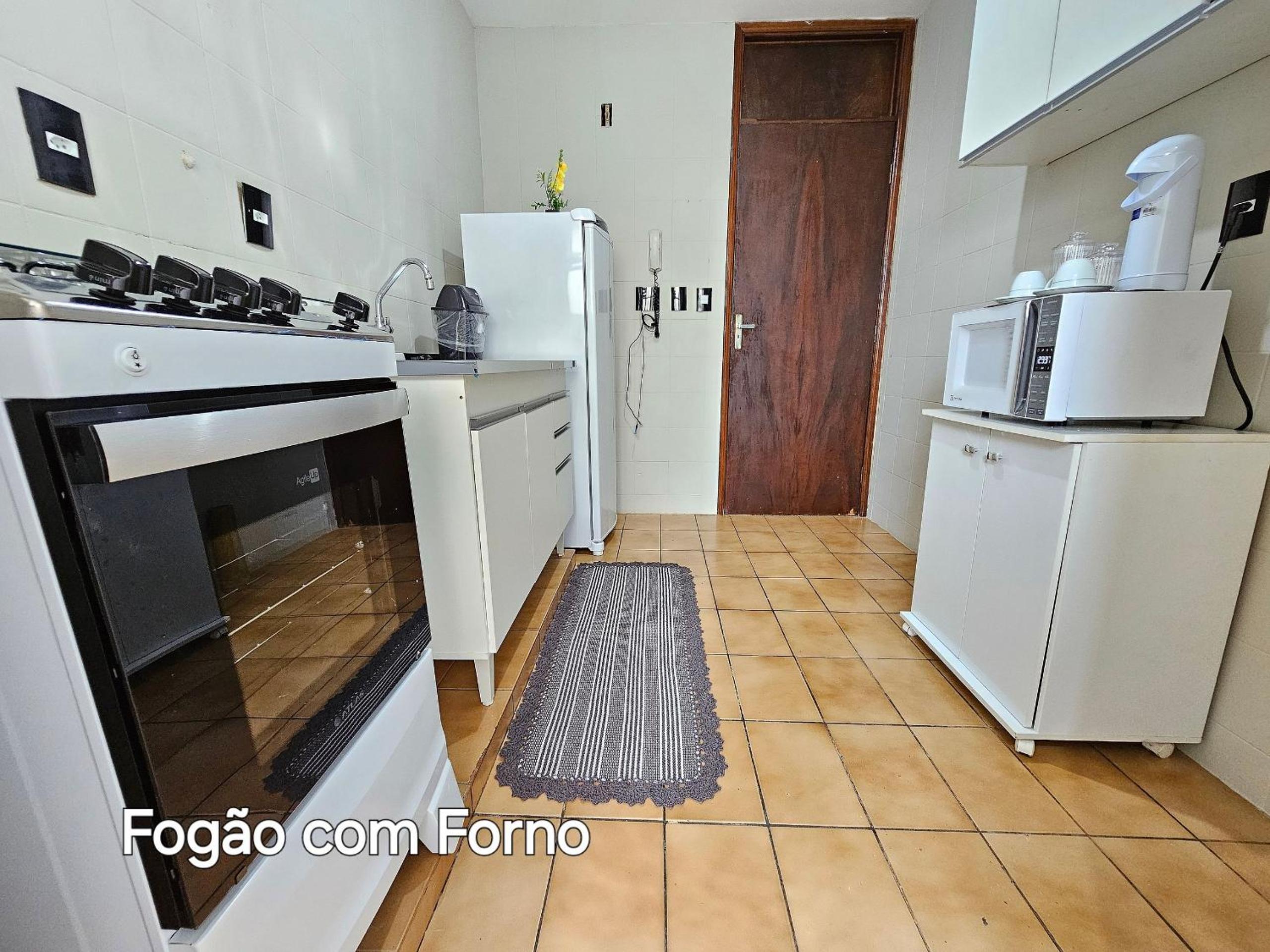 Apt 402 com 3 quartos 10min Paraguai e 5min centro