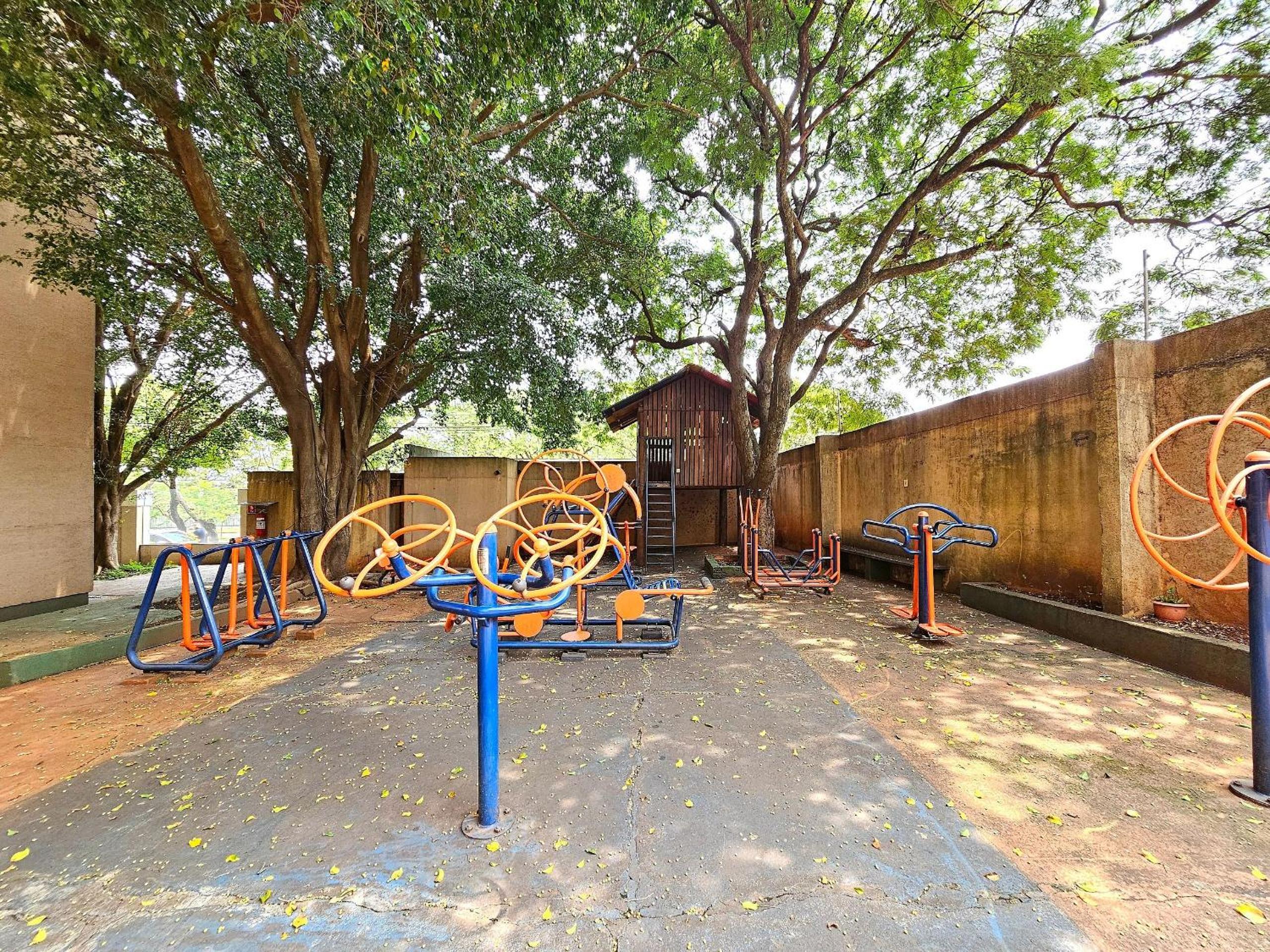 Apt 402 com 3 quartos 10min Paraguai e 5min centro