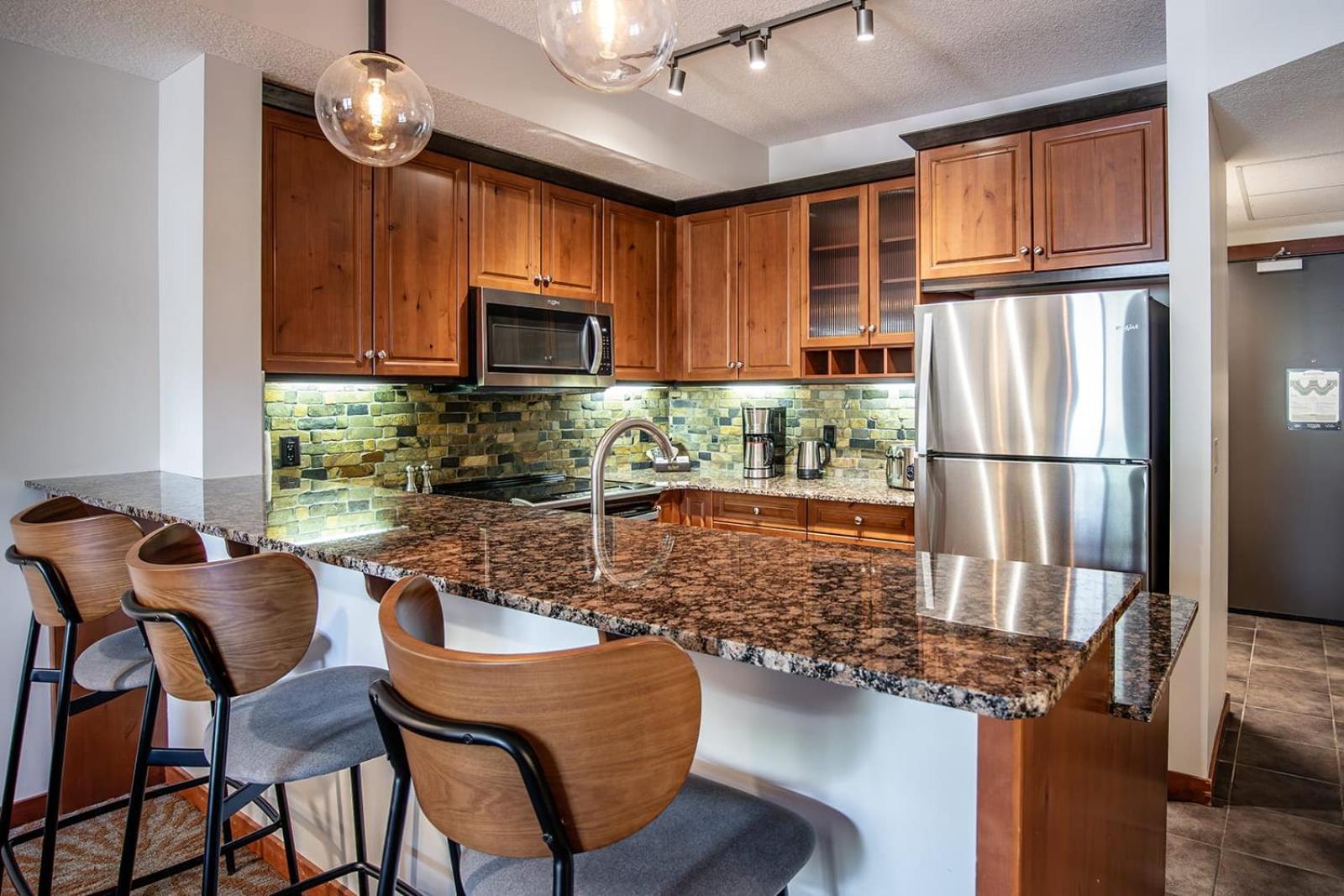 Premium King suite with views and pool