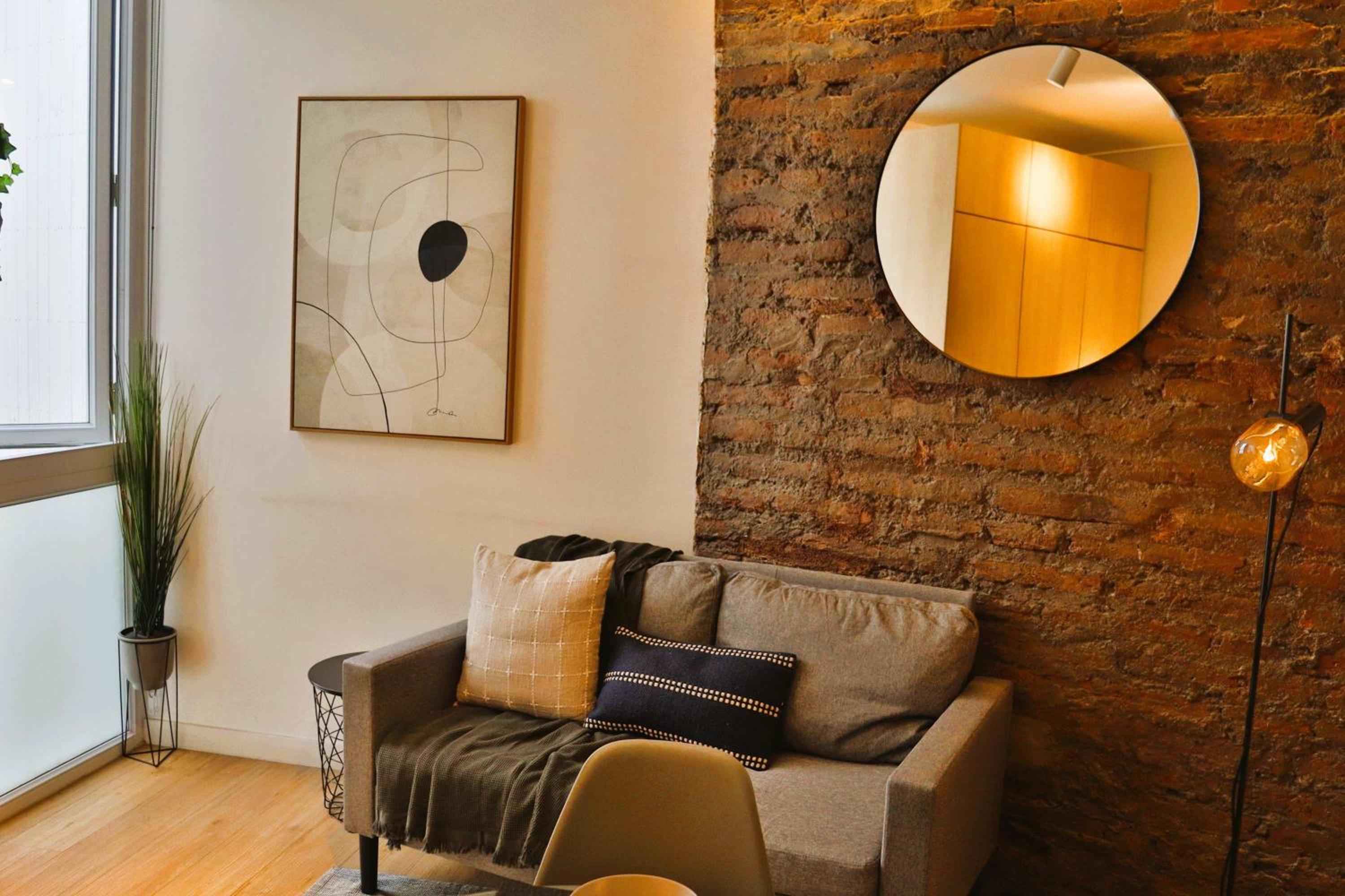 HOM l Wifi AirAcond Barrio Arte Cultura Lastarria