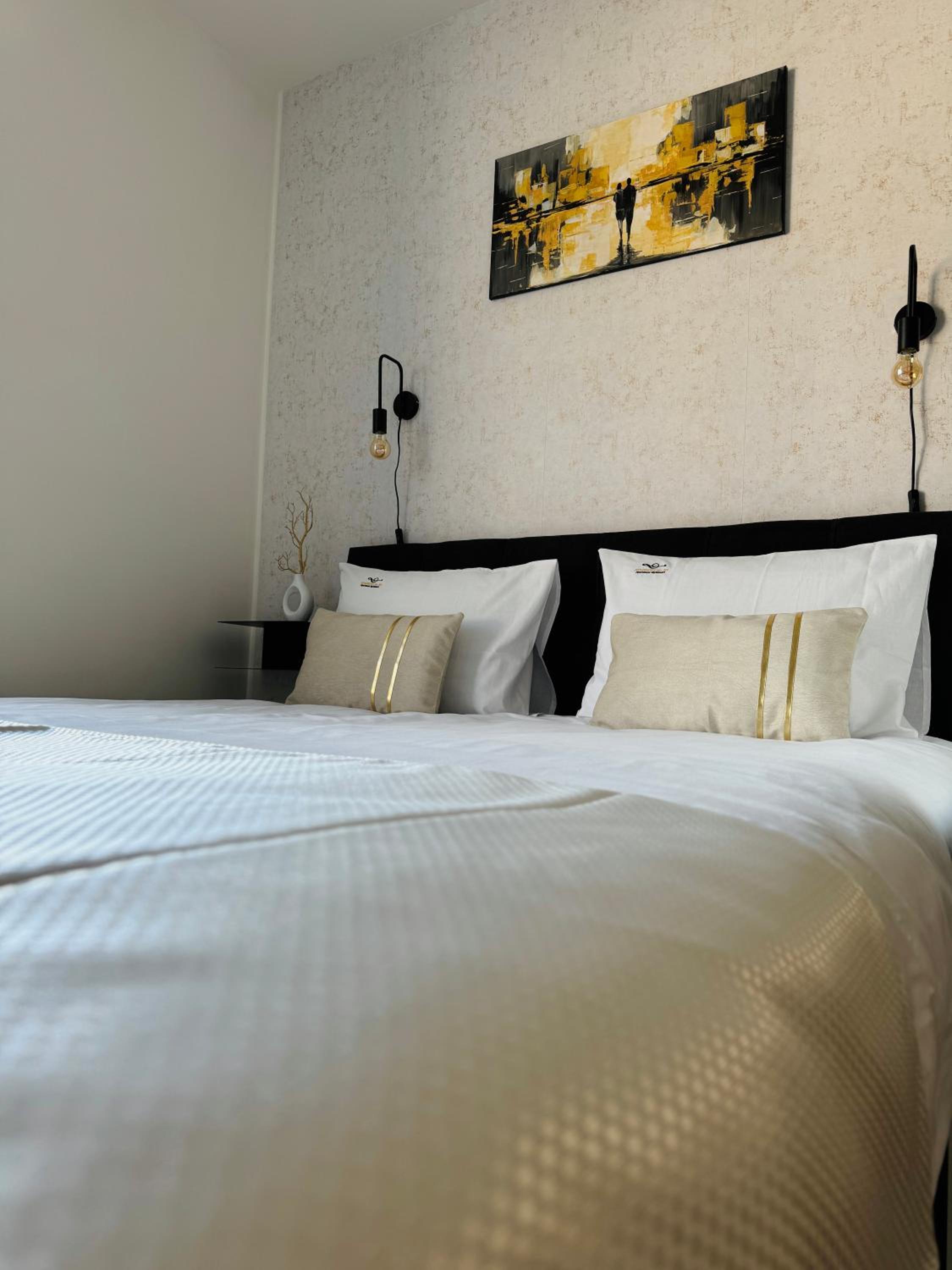 SYMPHONY No 501 Apartment MyMozart