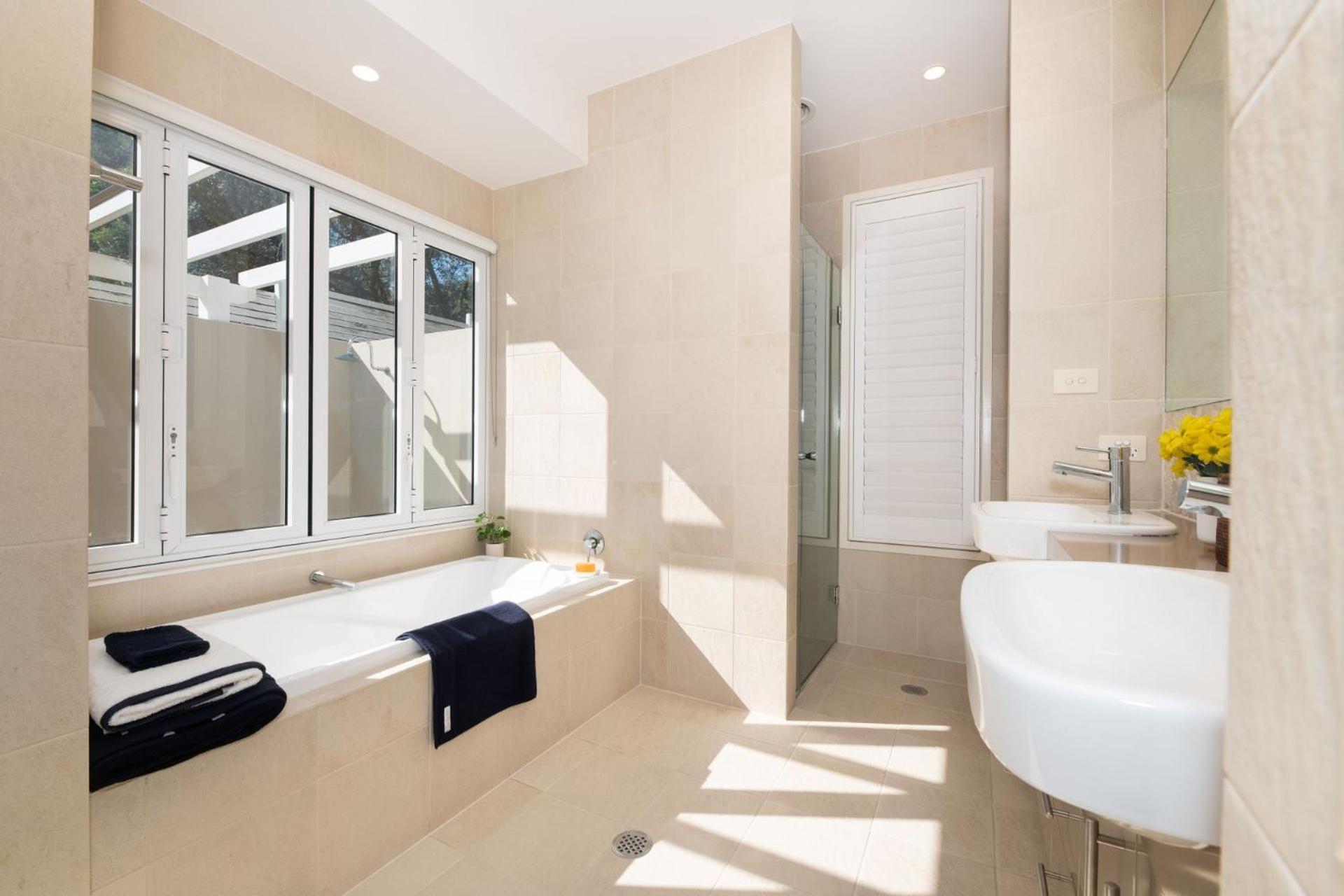 Echo Beach House
