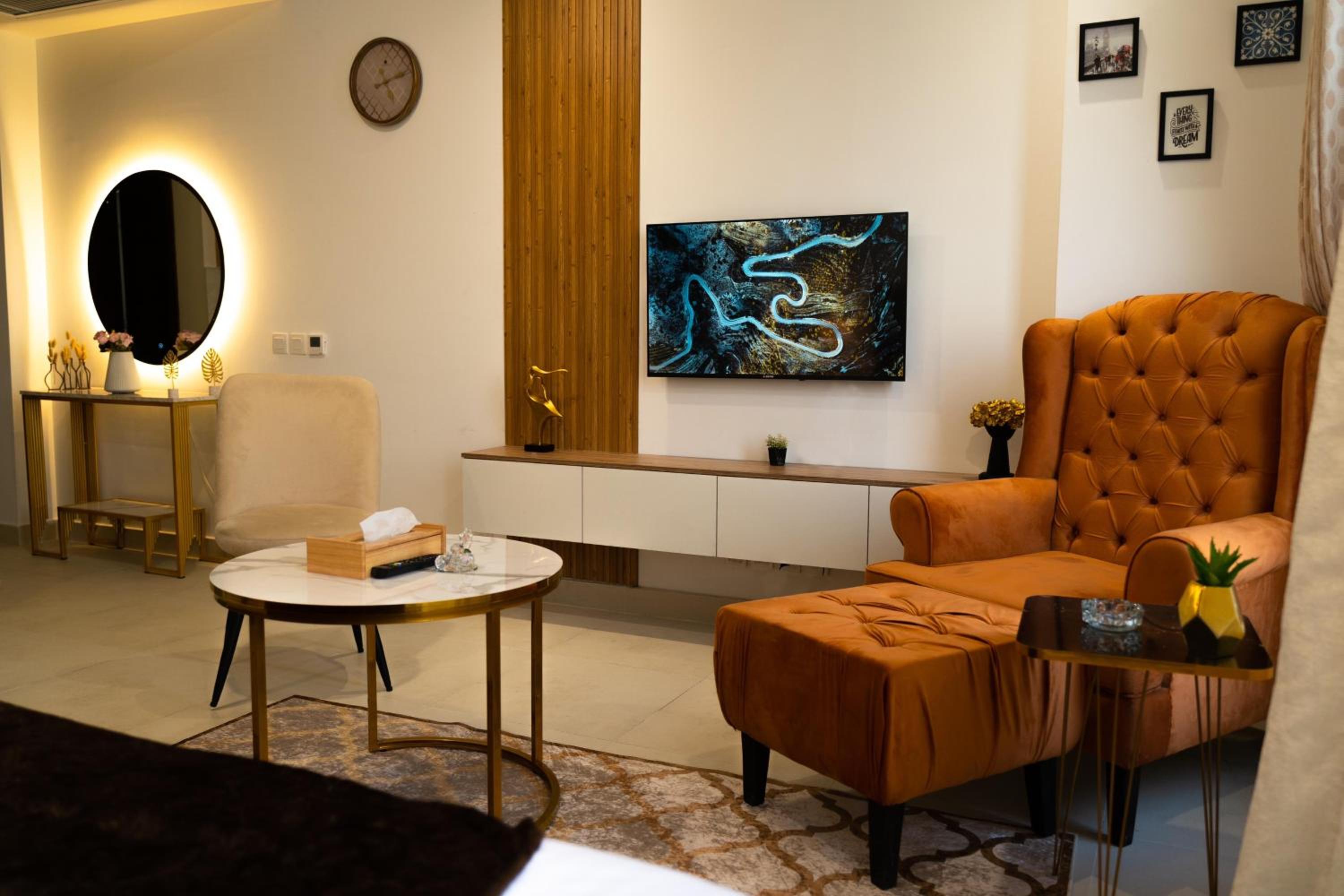 Mövenpick Family Apartments - 1 2 3 4 Bedroom - Penta Square Defence Phase 5 Lahore