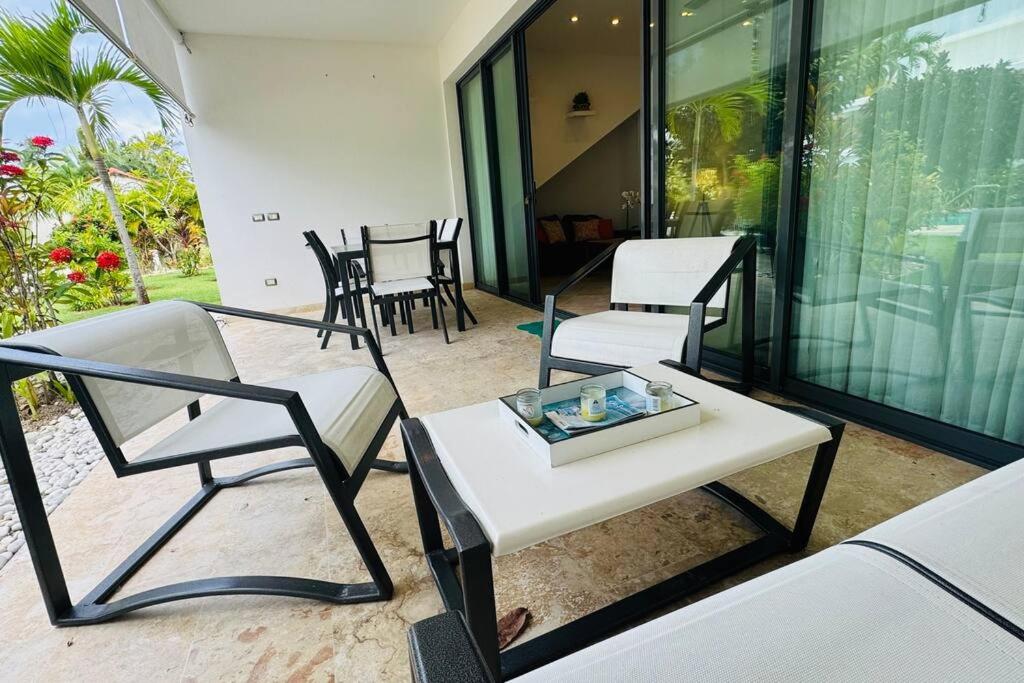 Louisa Apart-Hotel Las Ballenas