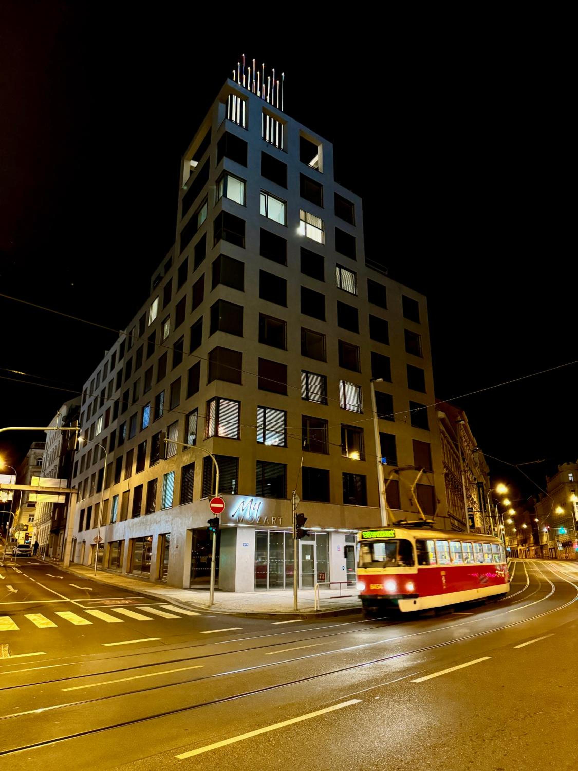 SYMPHONY No 501 Apartment MyMozart