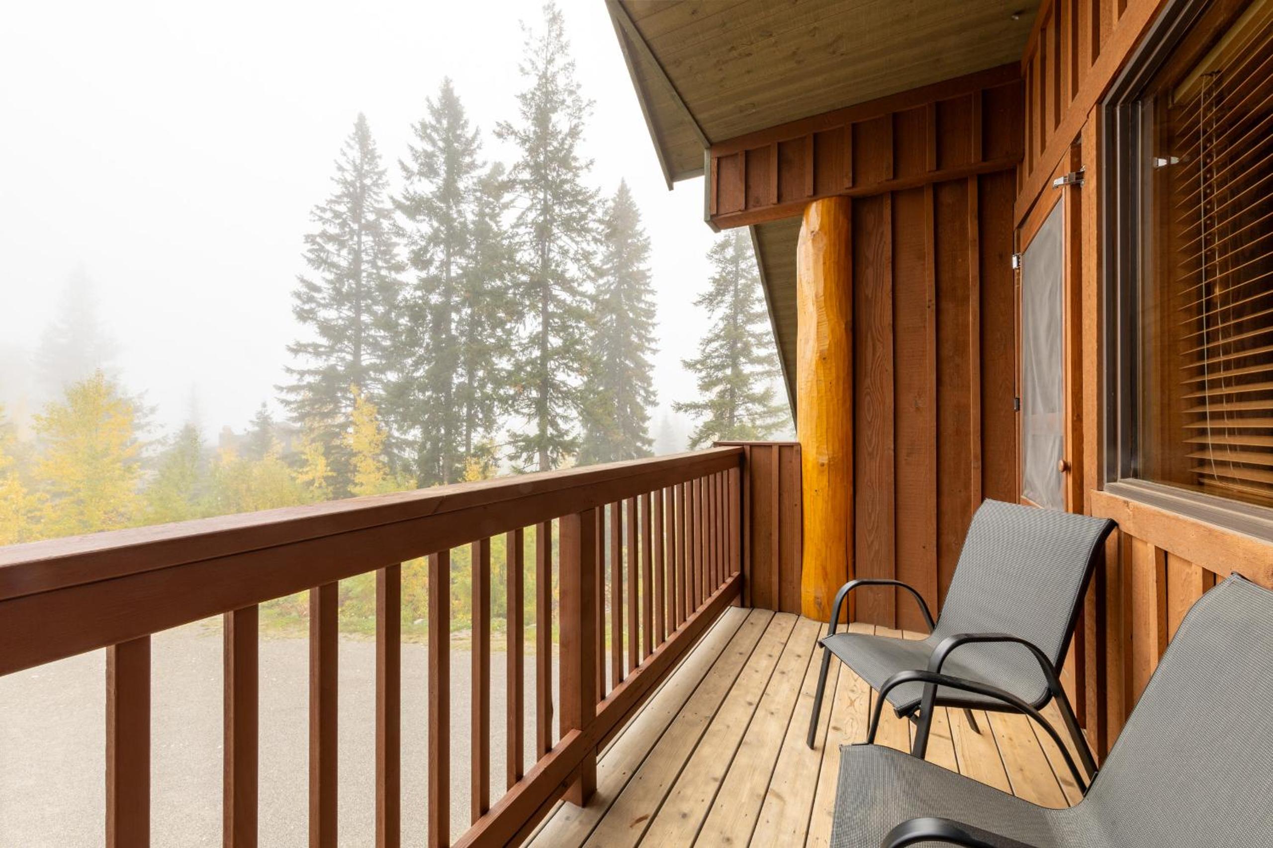 Vagabond Lodge at Kicking Horse - Image 2