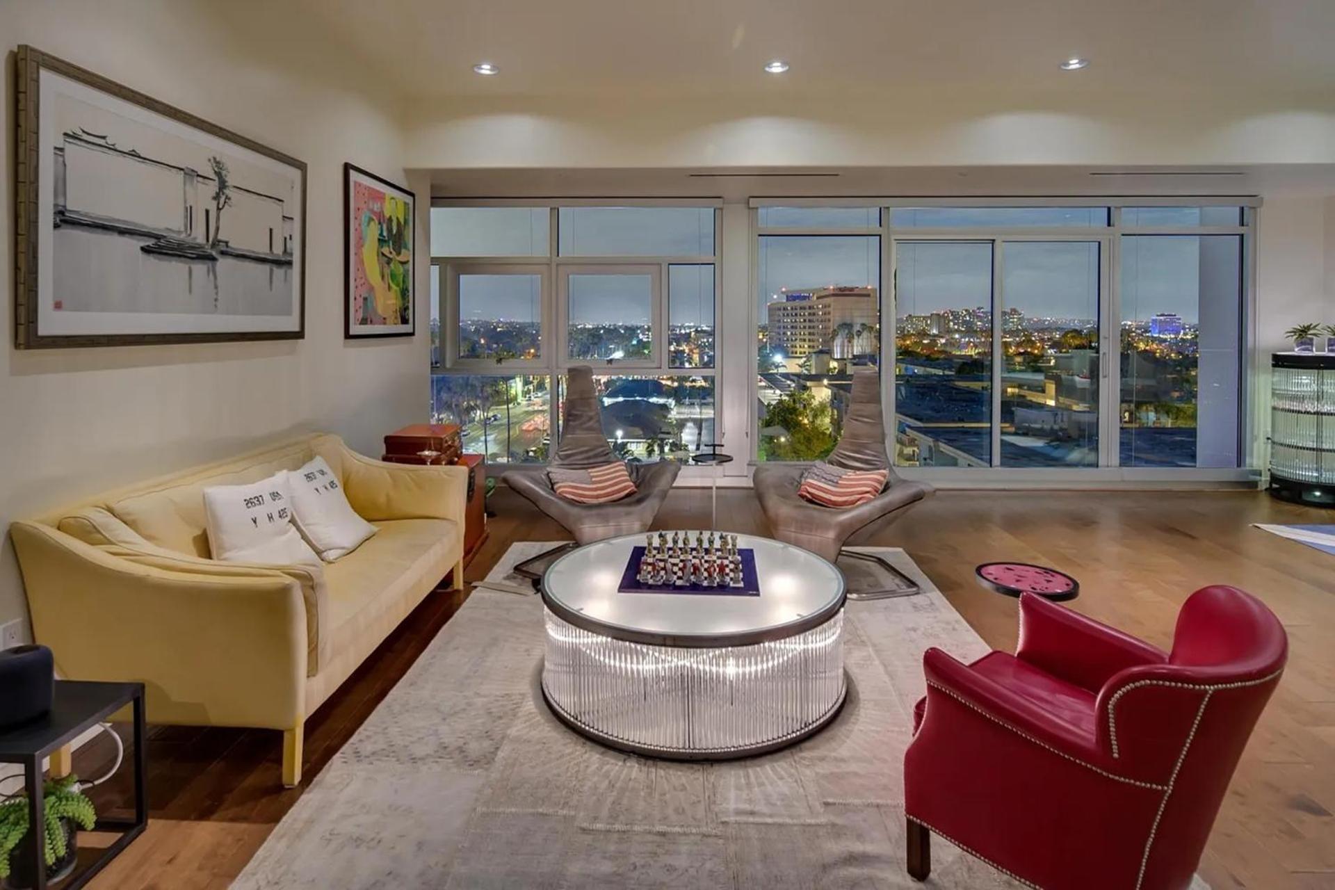 lounge