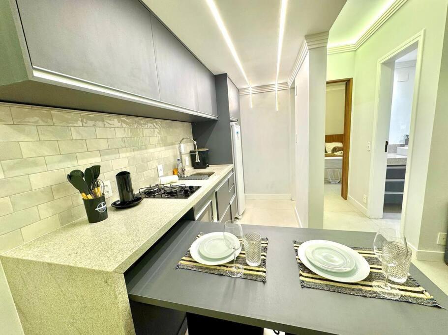 703- Rentaqui Apartamento Sofisticado nos Jardins