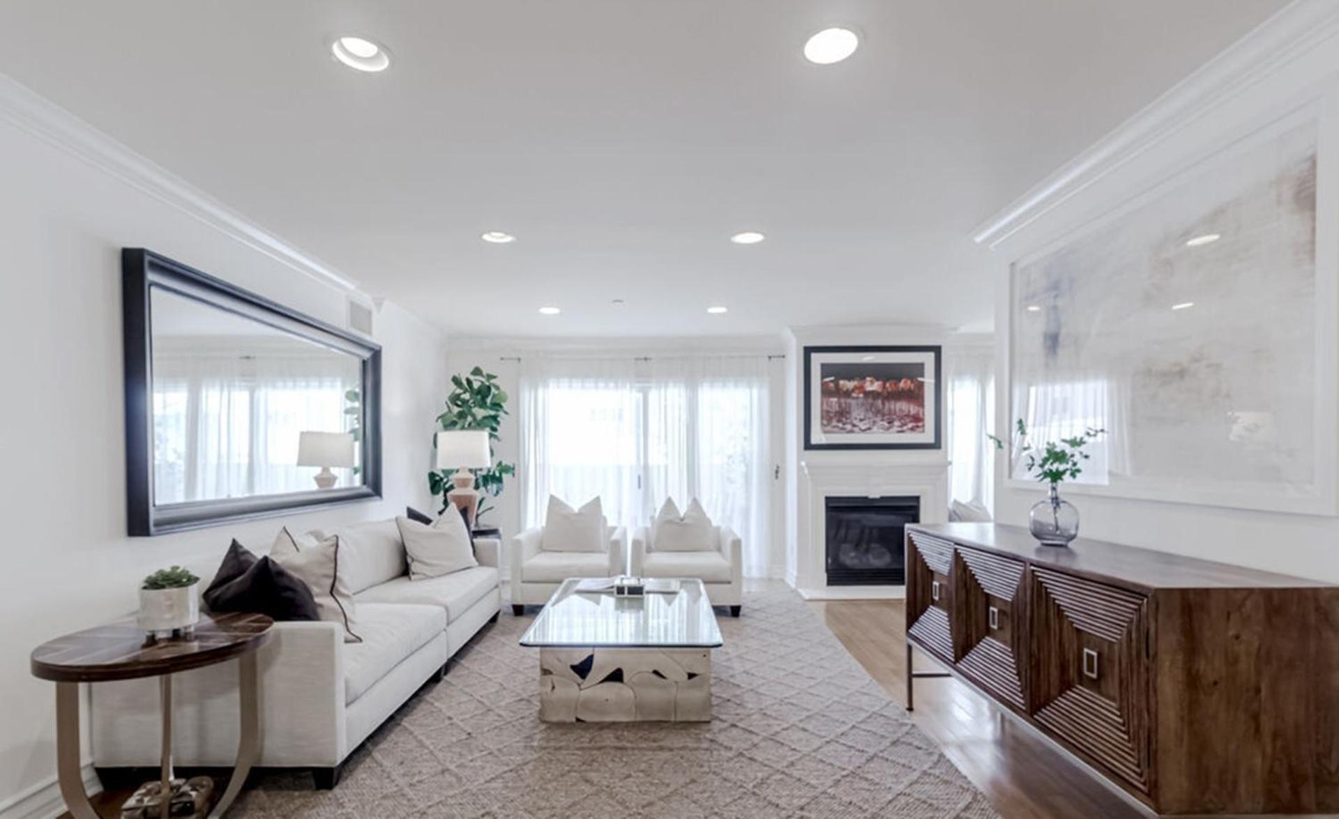 Los Angeles Vacations - Chic 3-bedroom West Hollywood Retreat - Property Image 1