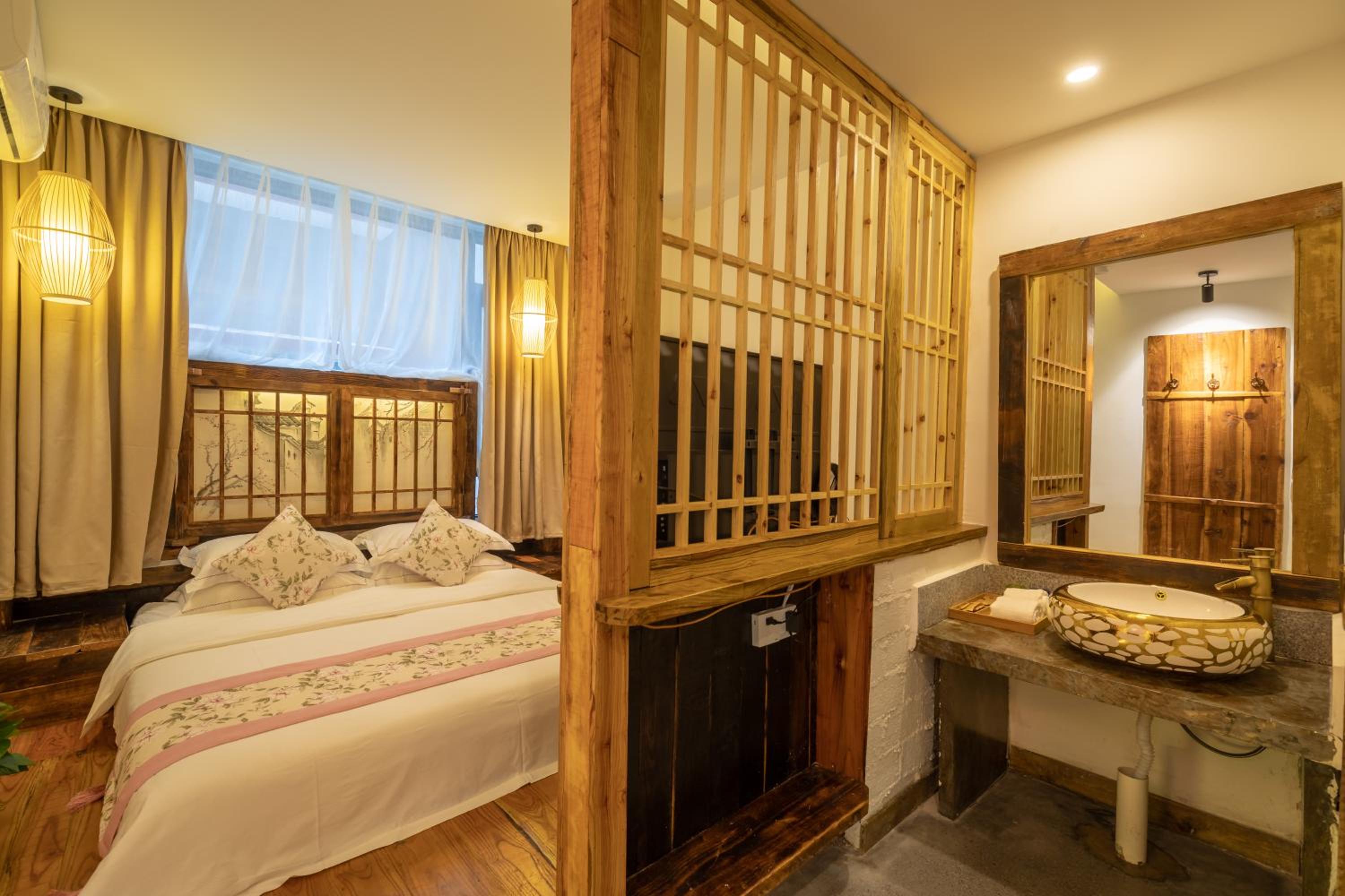 Zhangjiajie Yueting Eco Inn