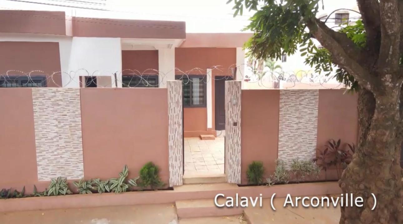 Shine Residence-Modern Luxury Villa in Calavi Arconville