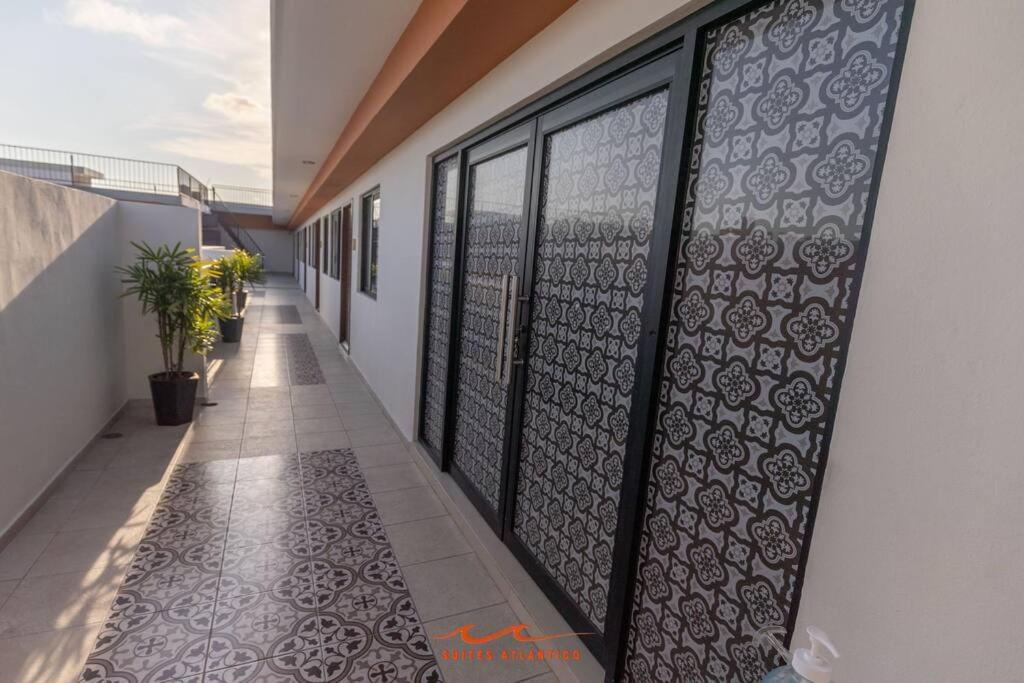 1 Reserva hoy mismo y disfruta tu estancia view 2