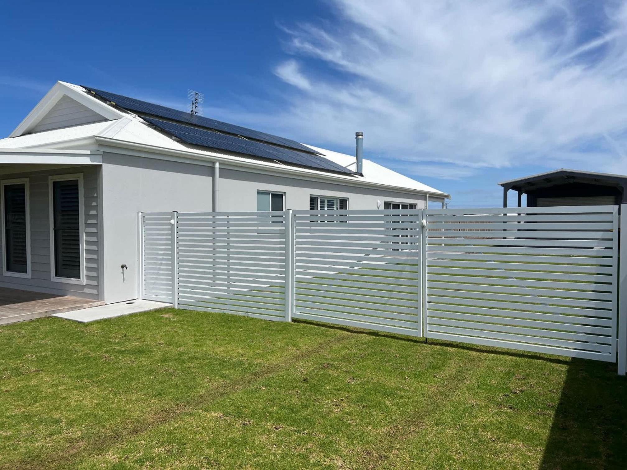 Foxhill Shores - WIFI outside pets