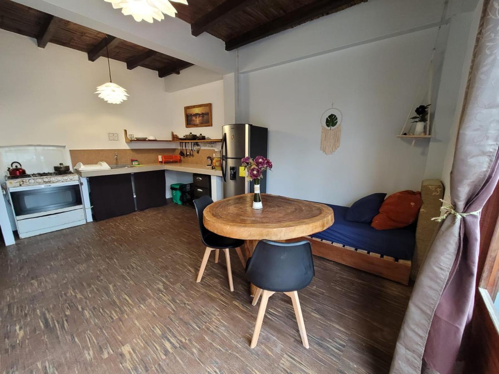 La Casa Hostel