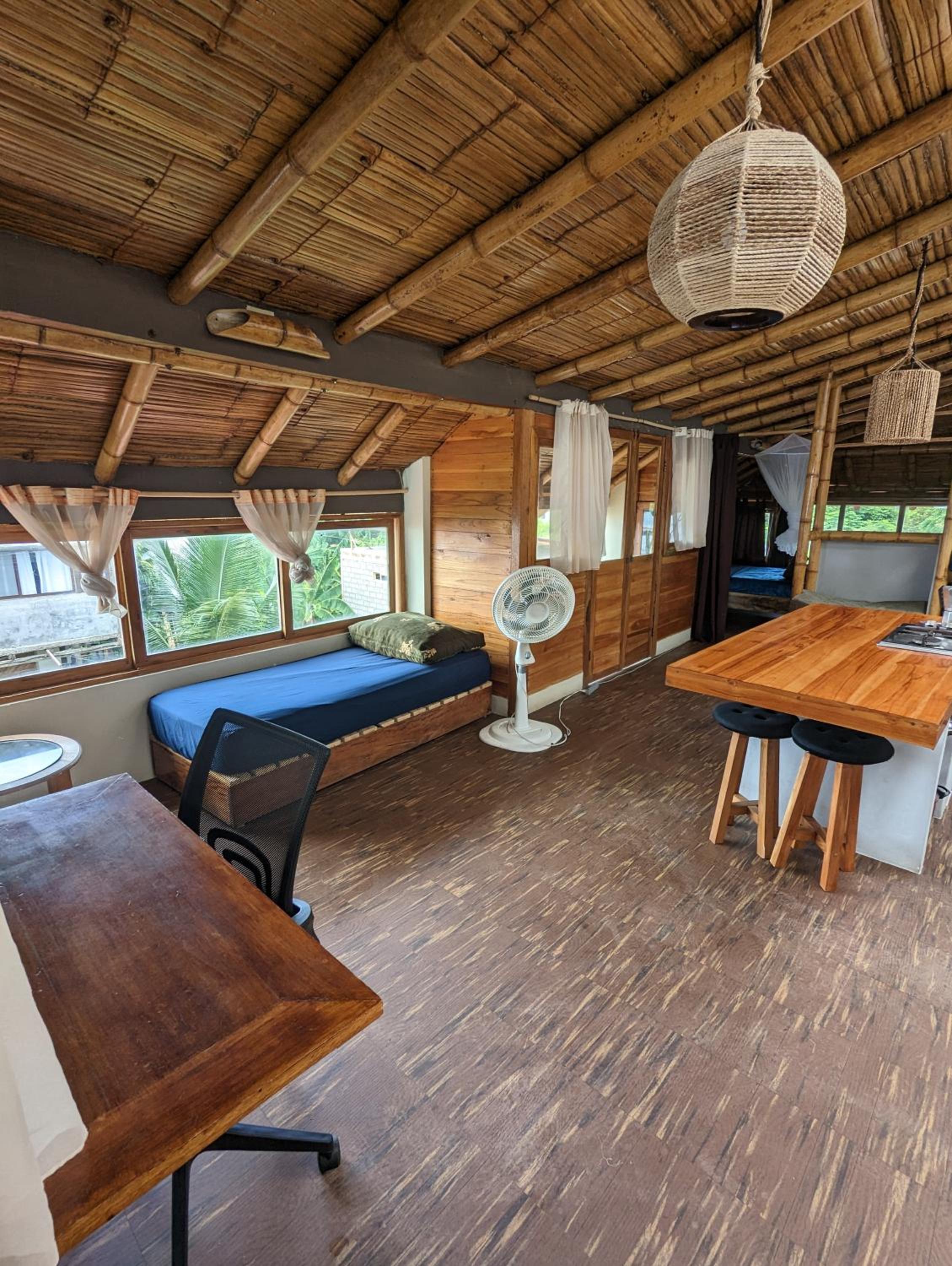La Casa Hostel