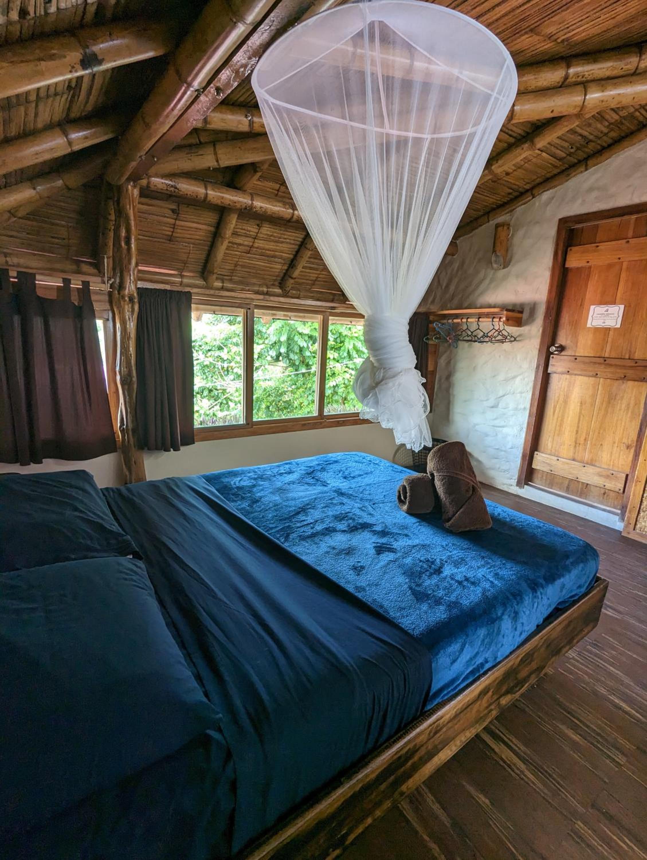 La Casa Hostel