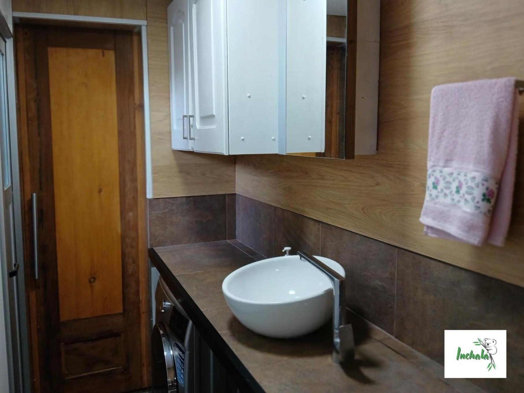 Dos apartamentos vecinos cerca del Puente Internacional General Artigas - Inchalá & Jasypa