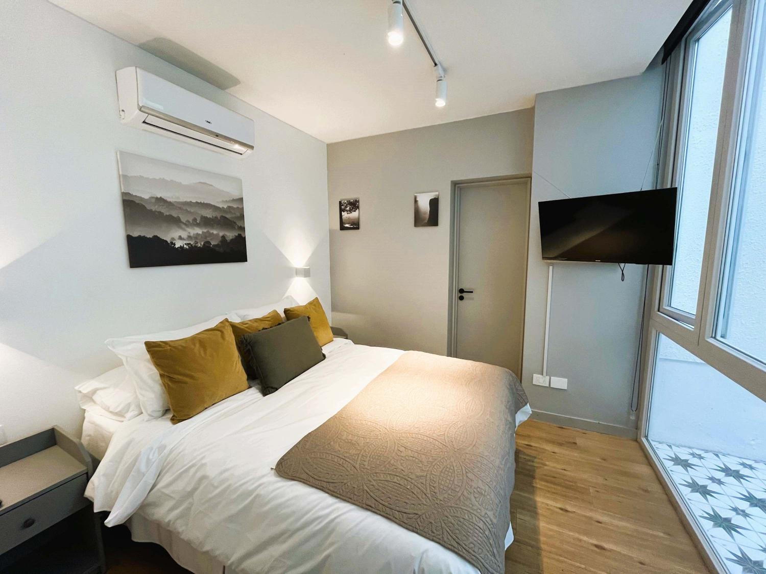 HOM I Depto con Terraza Privada 2PAX Lastarria