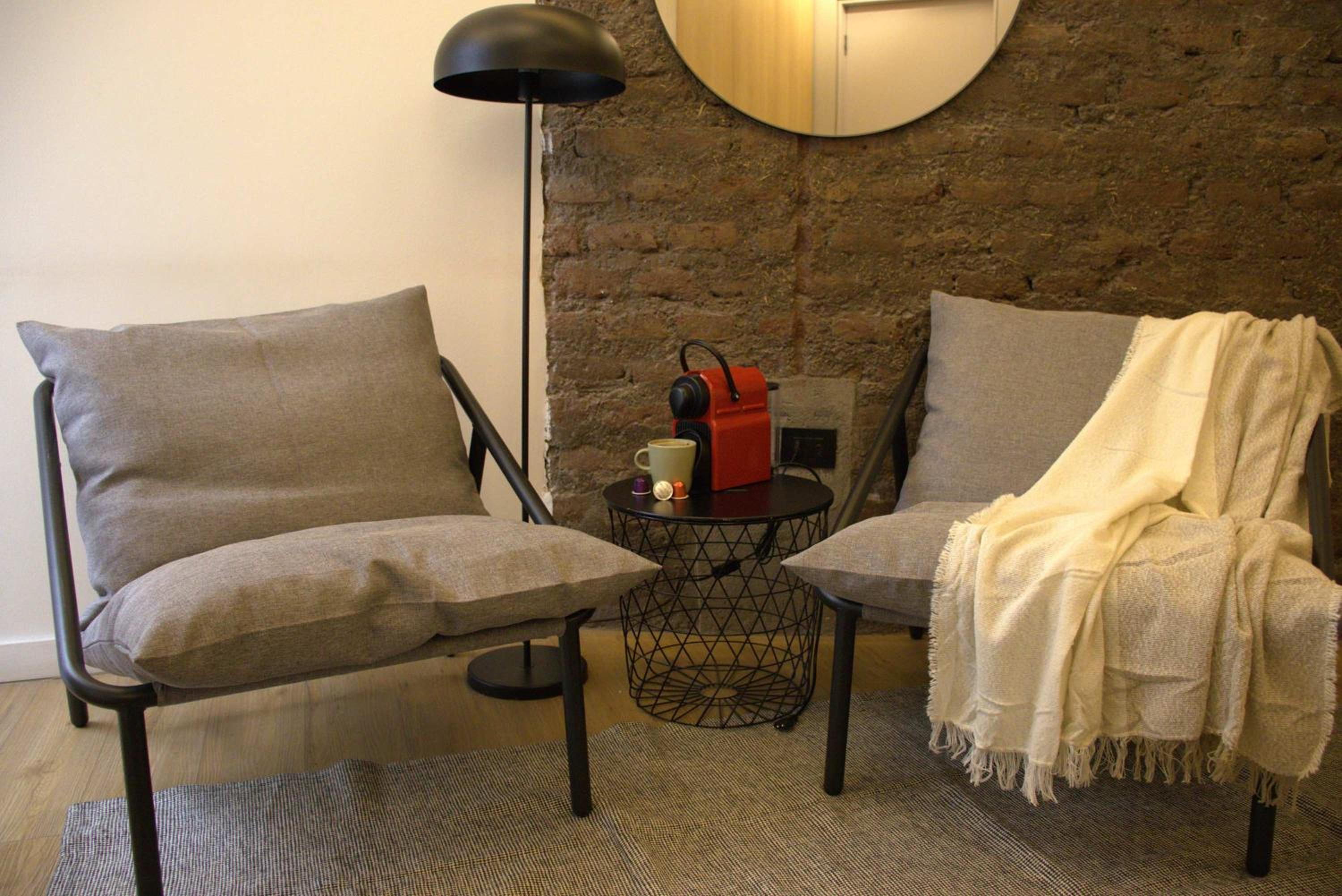 HOM I Depto con Terraza Privada 2PAX Lastarria