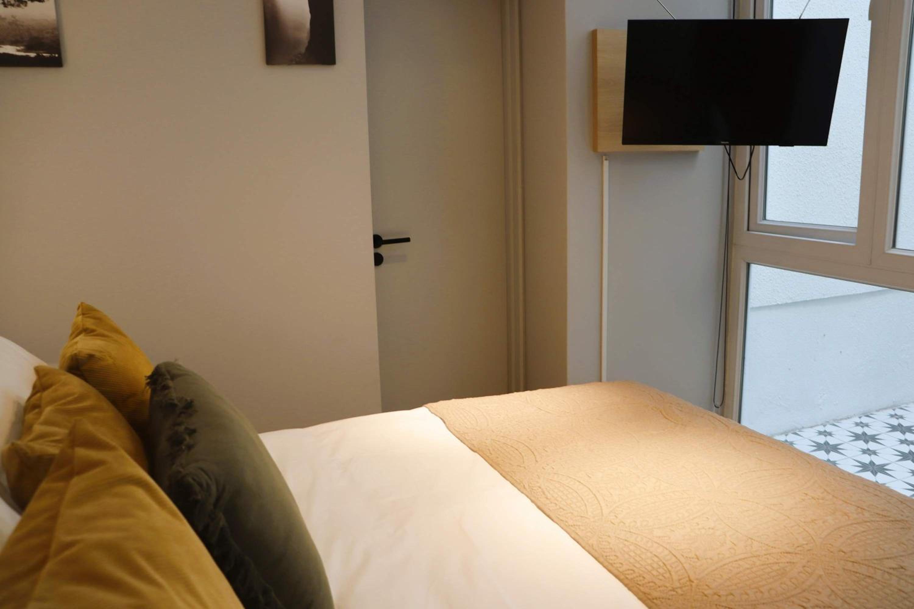 HOM I Depto con Terraza Privada 2PAX Lastarria