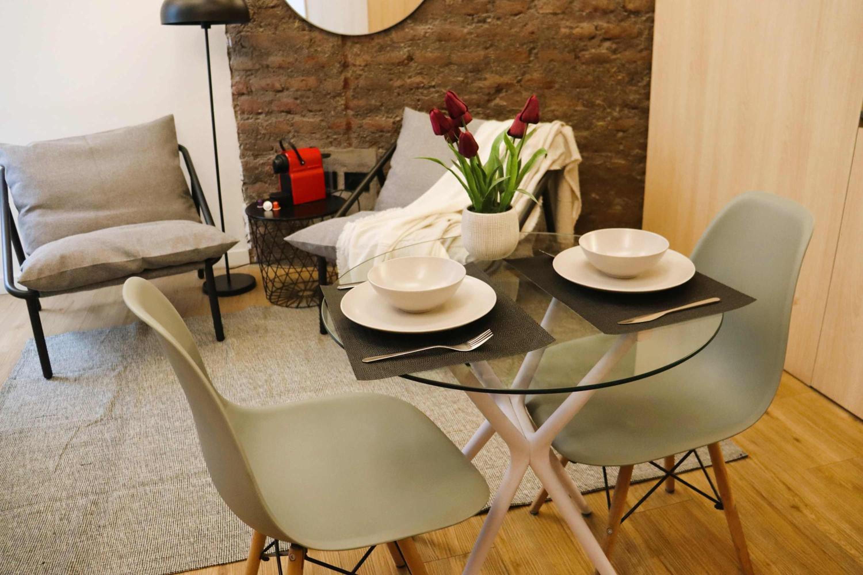 HOM I Depto con Terraza Privada 2PAX Lastarria
