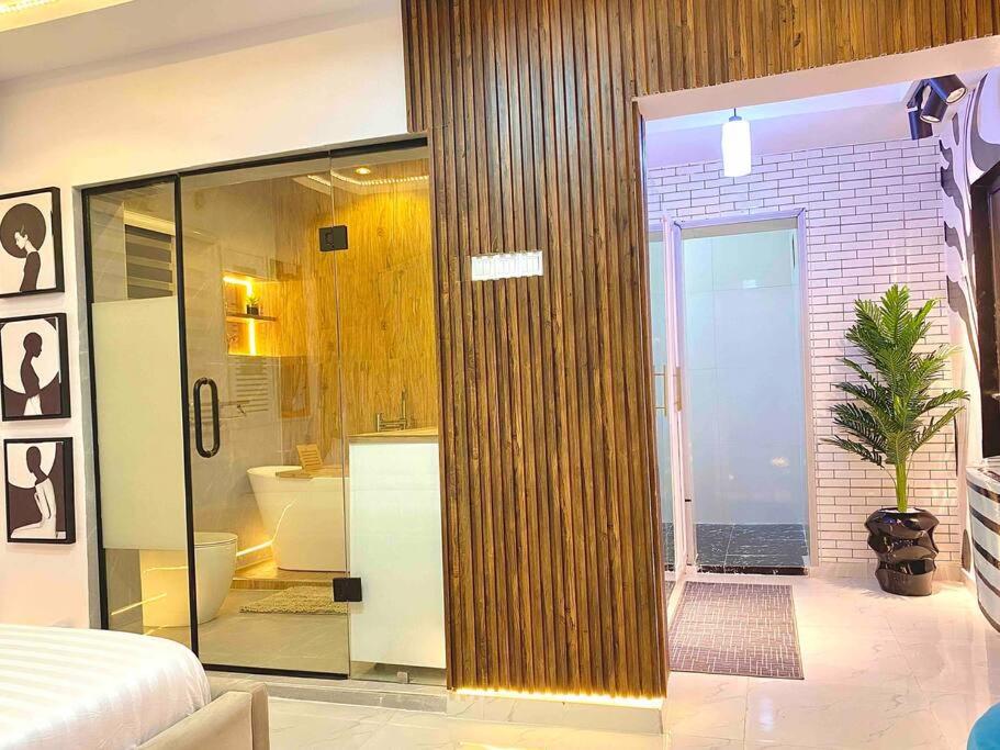 ForTwo By Fox Homes - Lekki Phase 1 Admiralty Way view 3